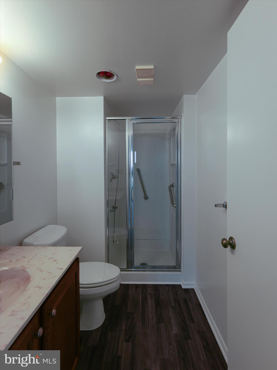 LEISURE WORLD - Residential