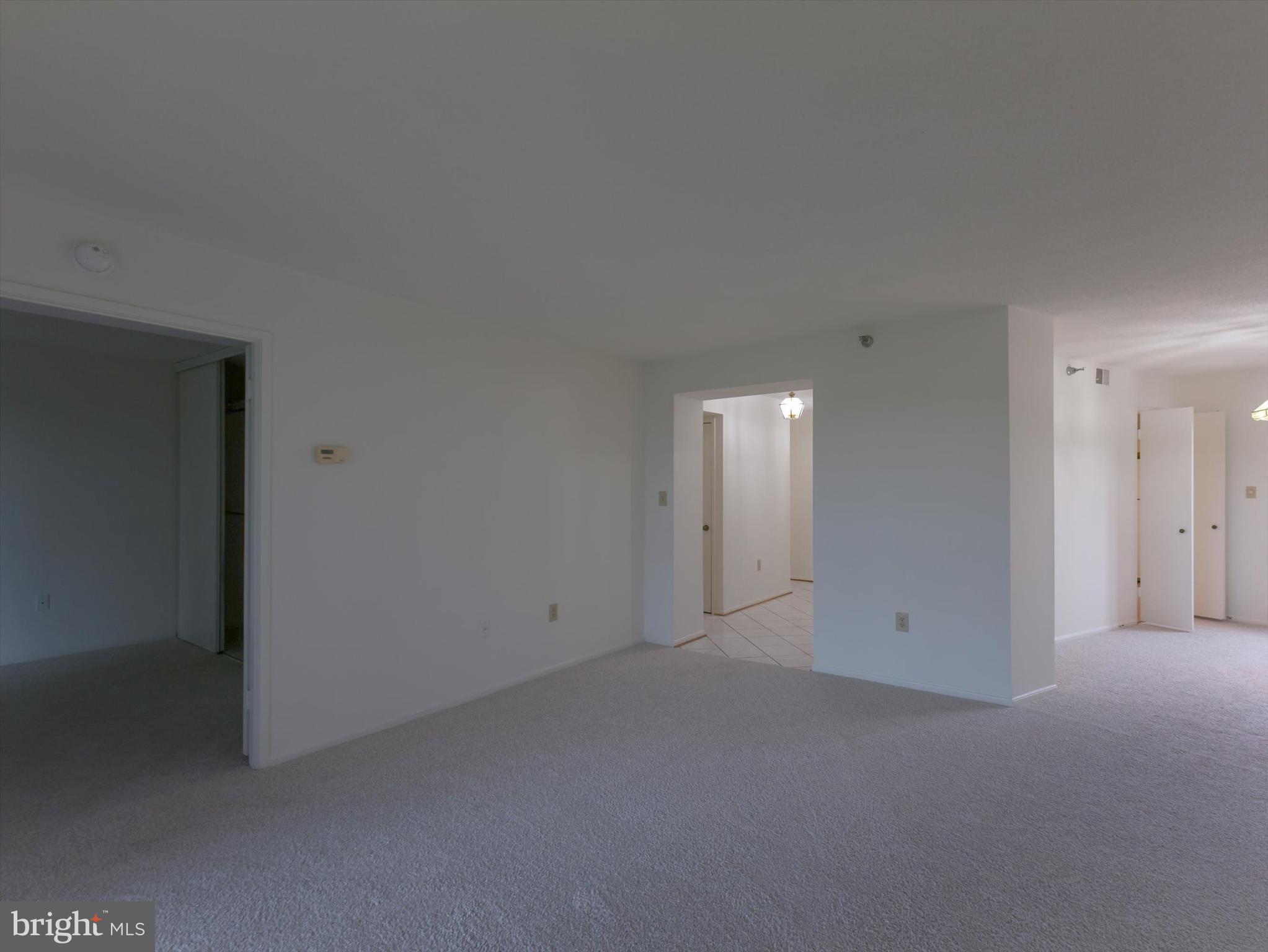 LEISURE WORLD - Residential