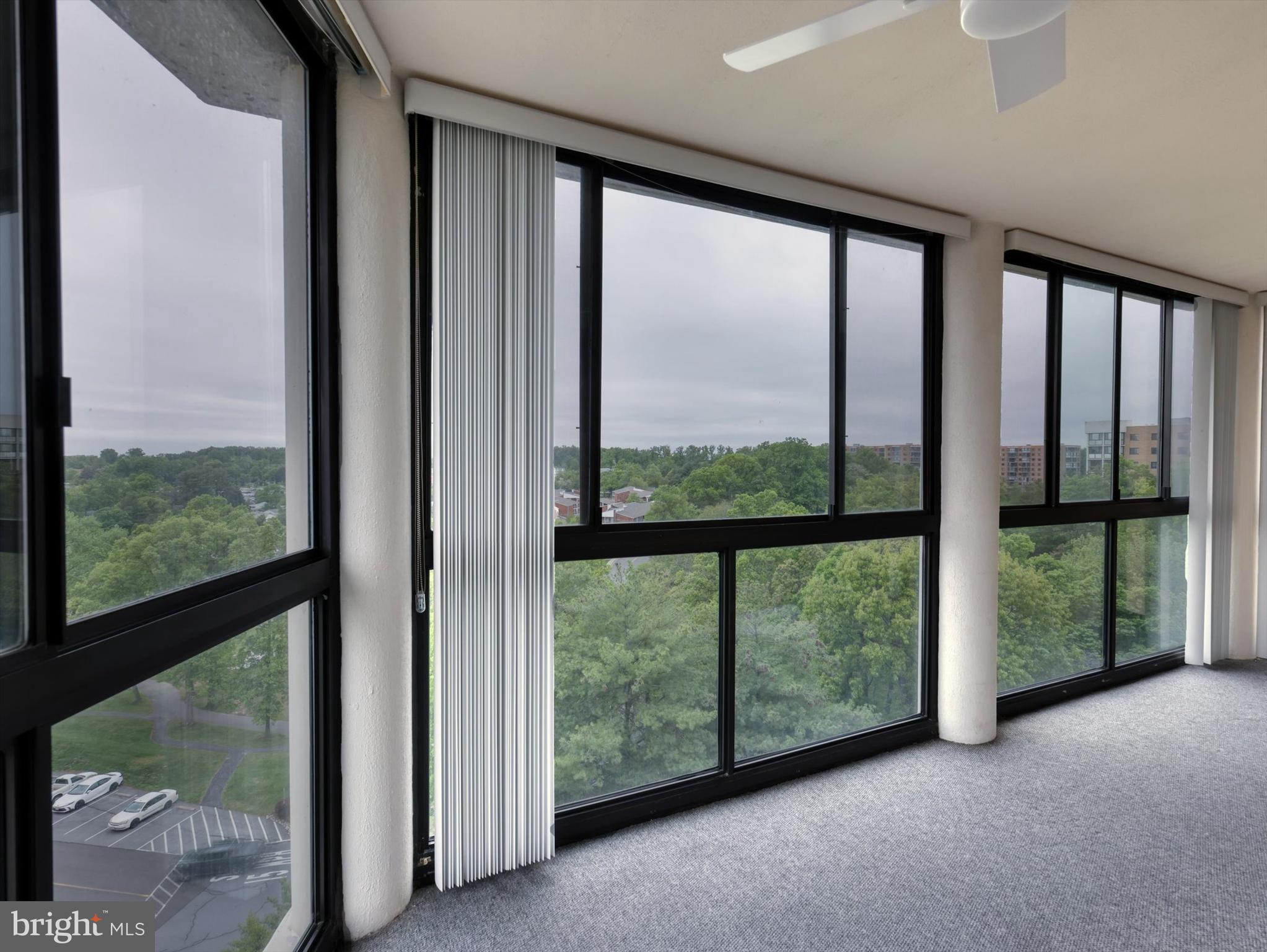 LEISURE WORLD - Residential