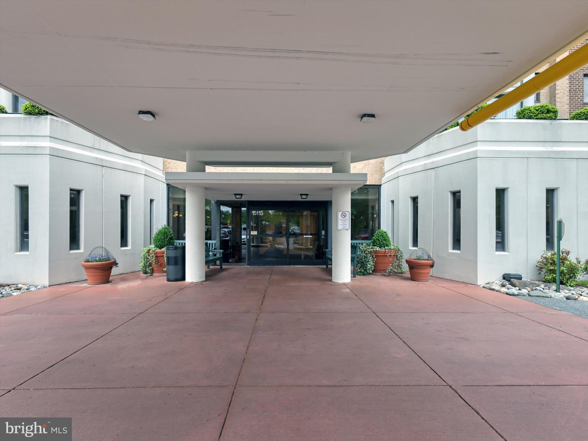 15115 INTERLACHEN DRIVE 3-1012