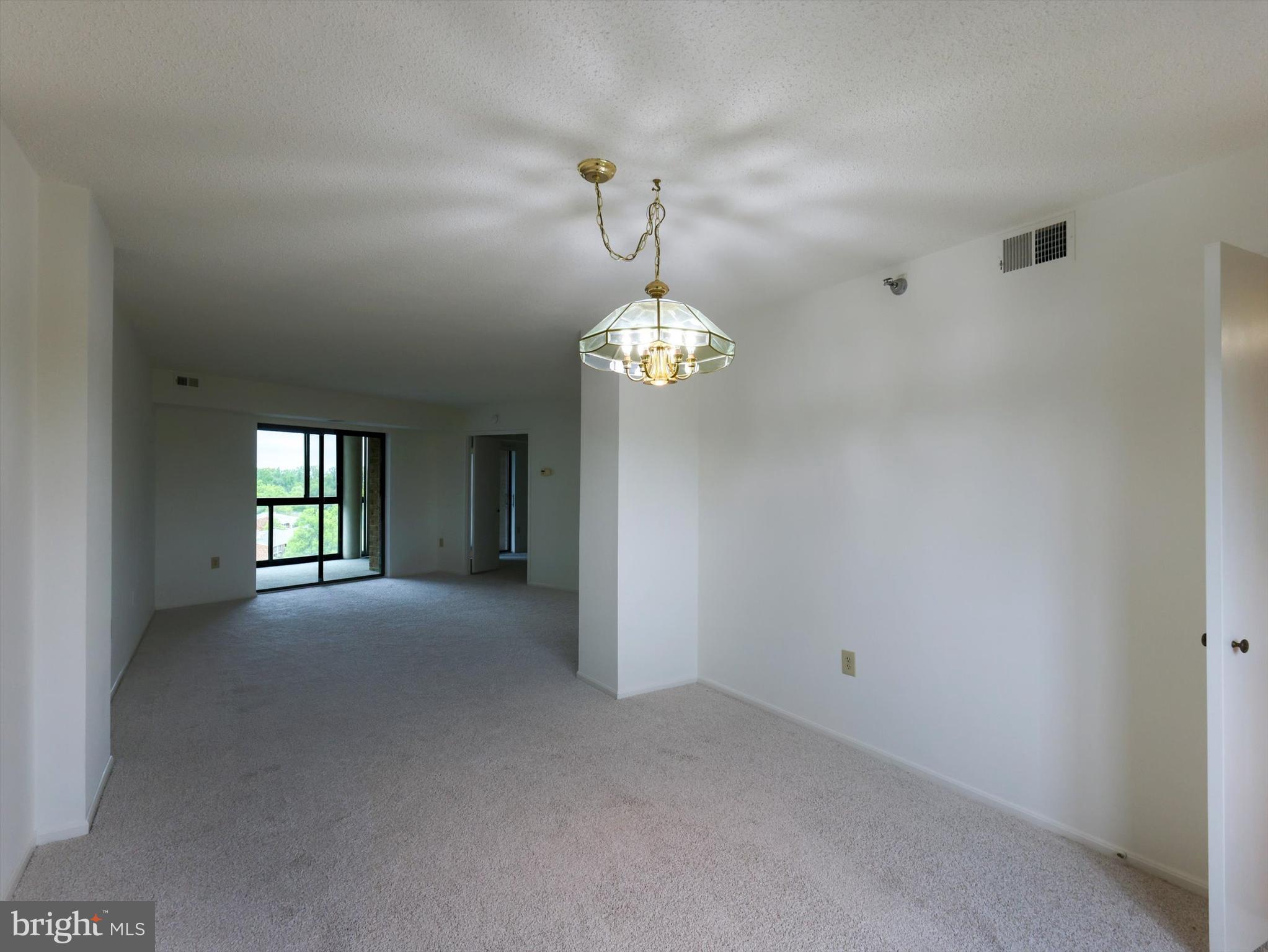 LEISURE WORLD - Residential