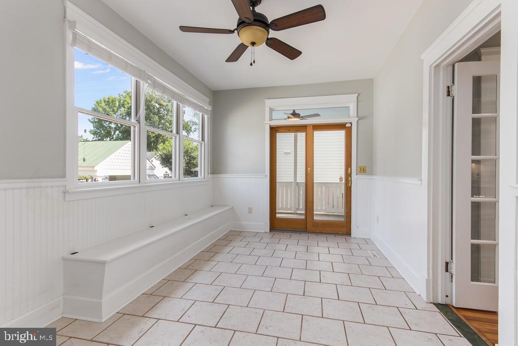 DOWNTOWN FREDERICKSBURG - Residential