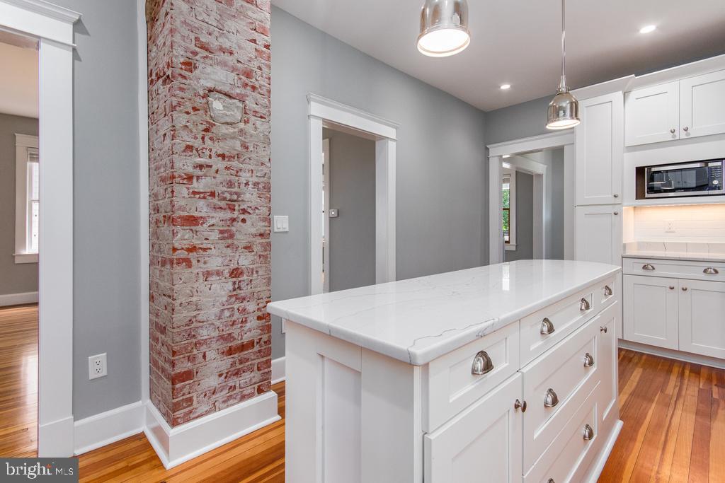 DOWNTOWN FREDERICKSBURG - Residential