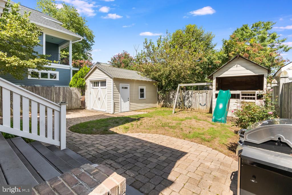 DOWNTOWN FREDERICKSBURG - Residential