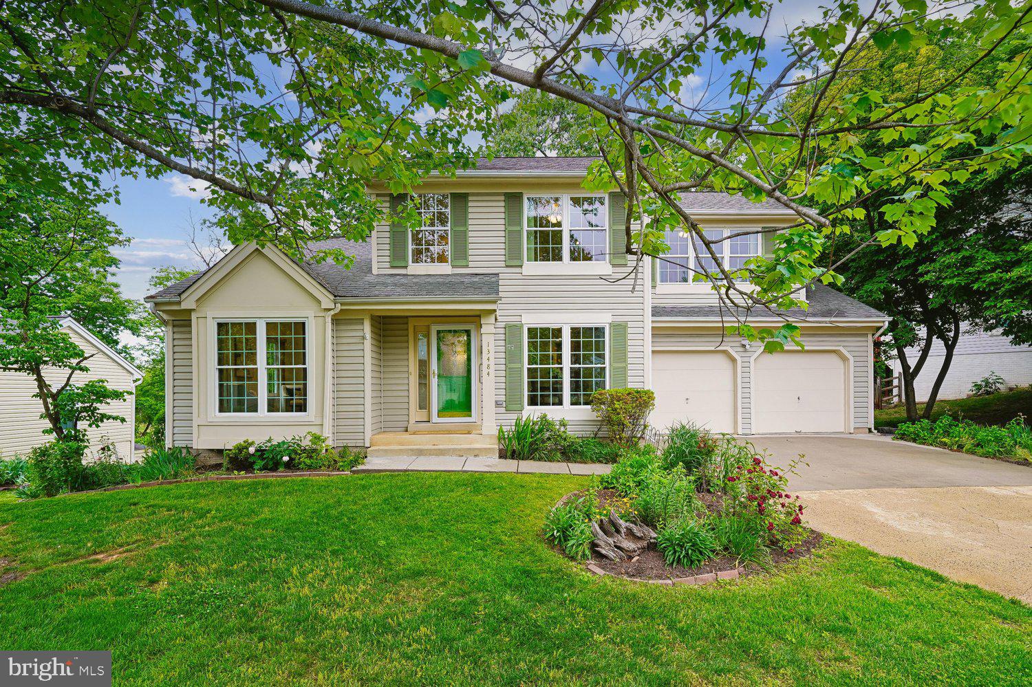 13484 LAKE SHORE