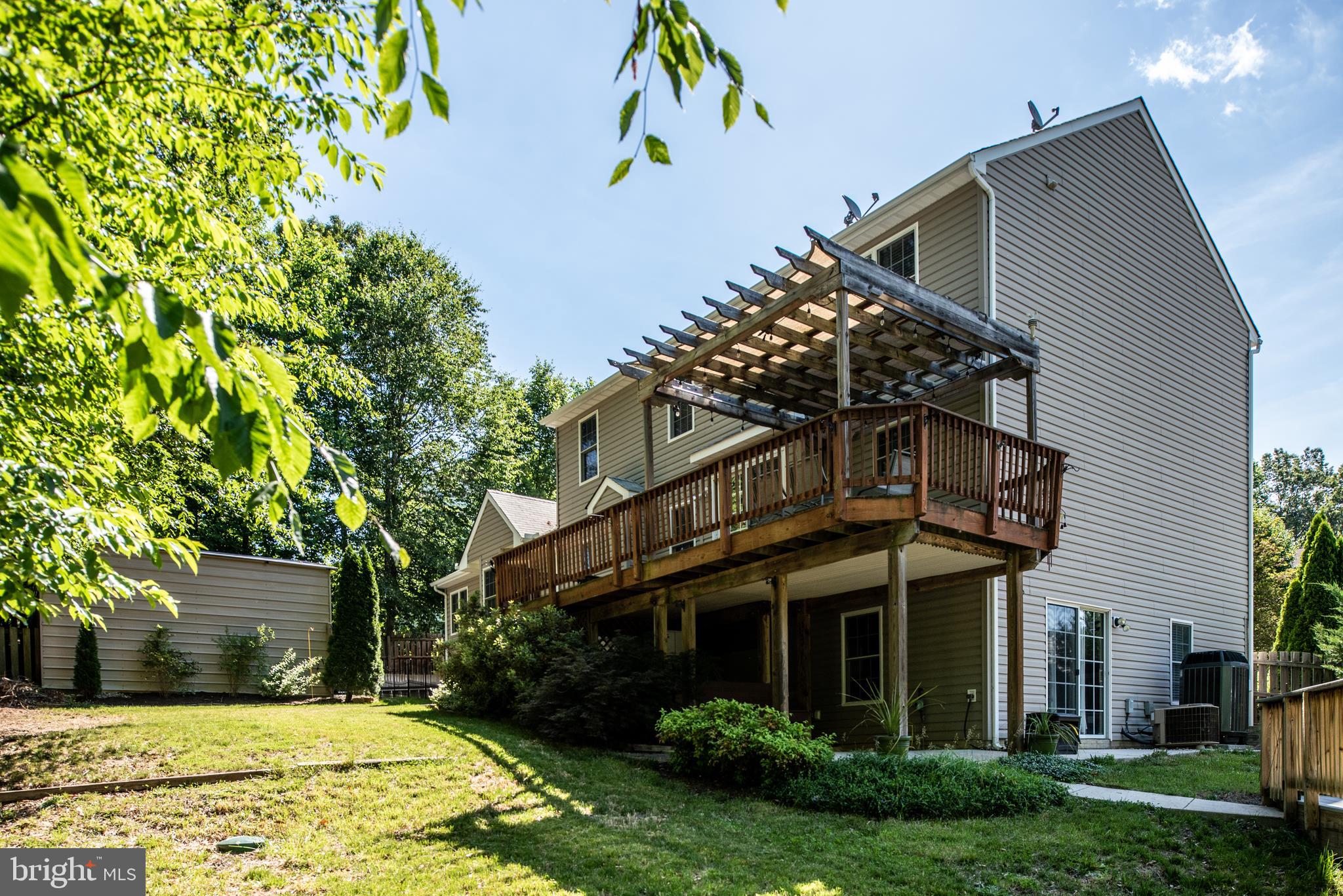 OAKLAND PARK - Residential