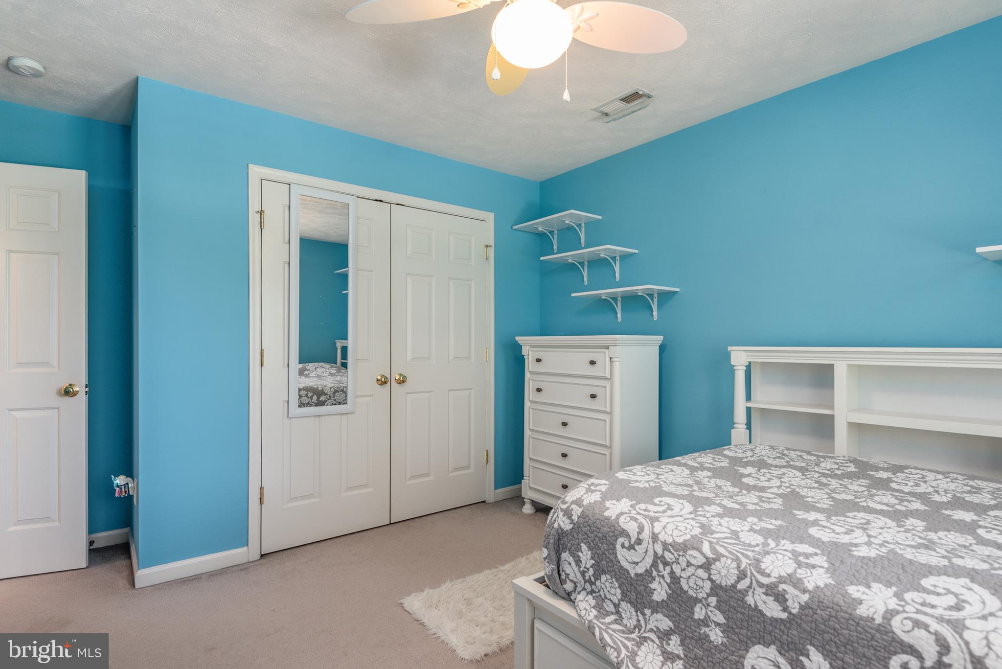 OAKLAND PARK - Residential