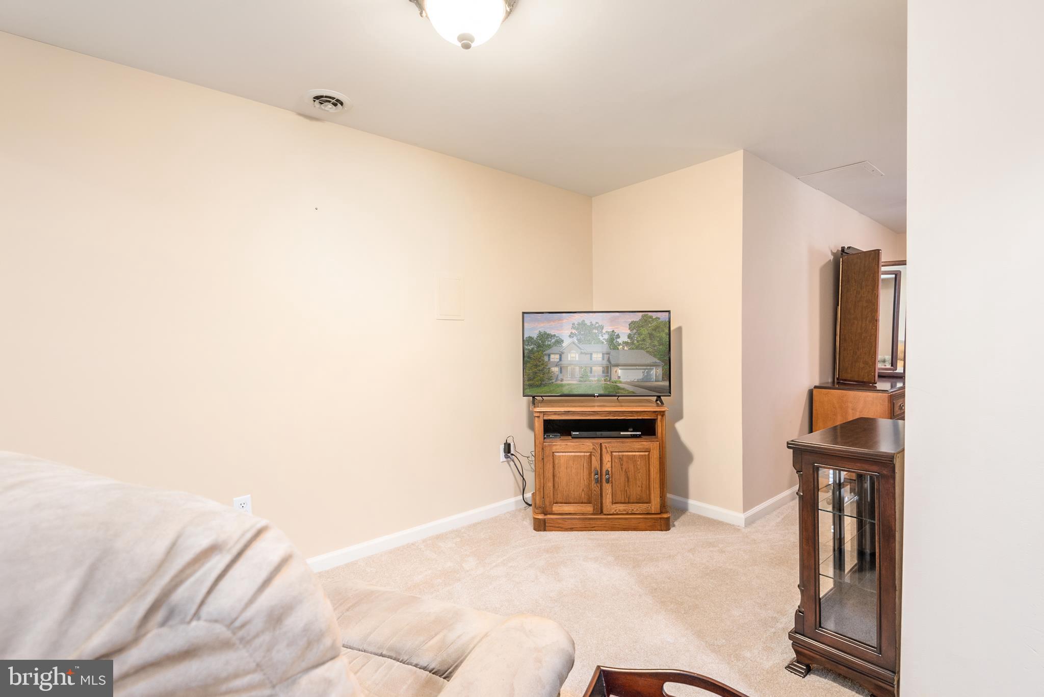 OAKLAND PARK - Residential