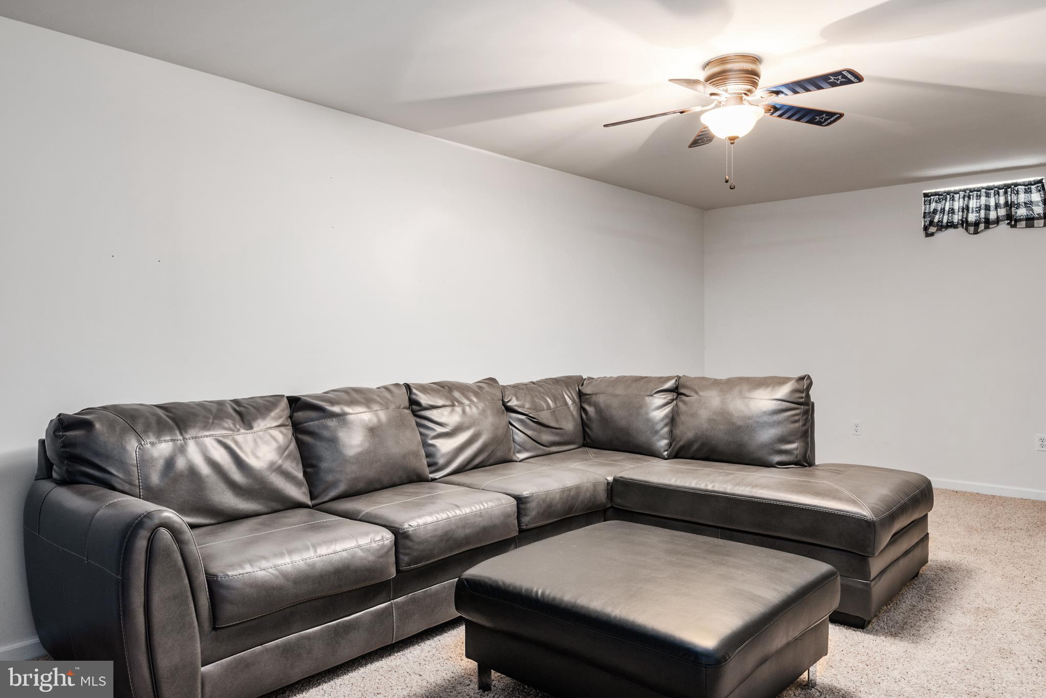 OAKLAND PARK - Residential