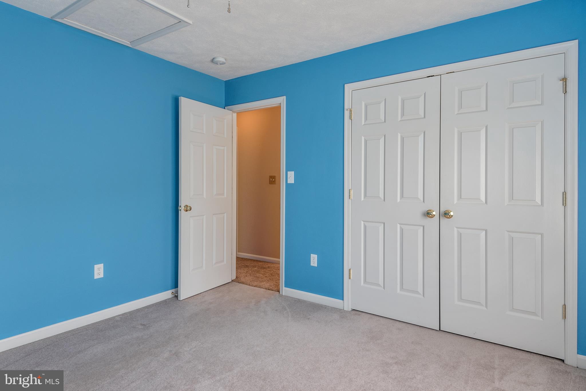 OAKLAND PARK - Residential