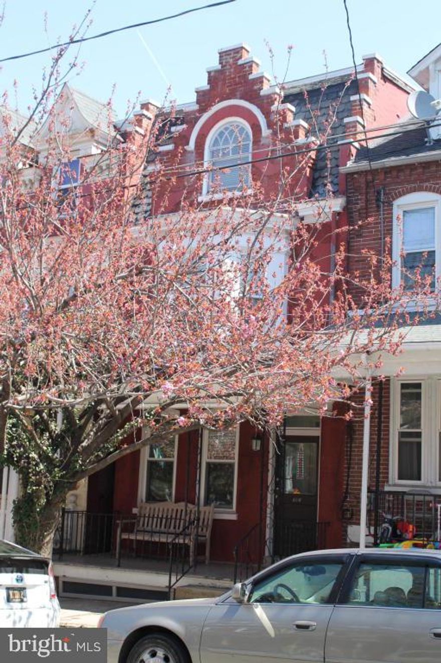 Large 5 bedroom home in Desirable tree-lined city location. Tons of character w/Chestnut woodwork, exposed brick walls, hardwood floors and a large attractive courtyard. Excellent location close to LGH. (Qualifies for LGH Homes-in-City Program.) New paint throughout! Large, recently updated eat-in kitchen. 1st floor laundry, mudroom, powder room. New electrical service (6 yr old). Recently updated bathroom. 2 bedrooms on 3rd floor. Active Alarm