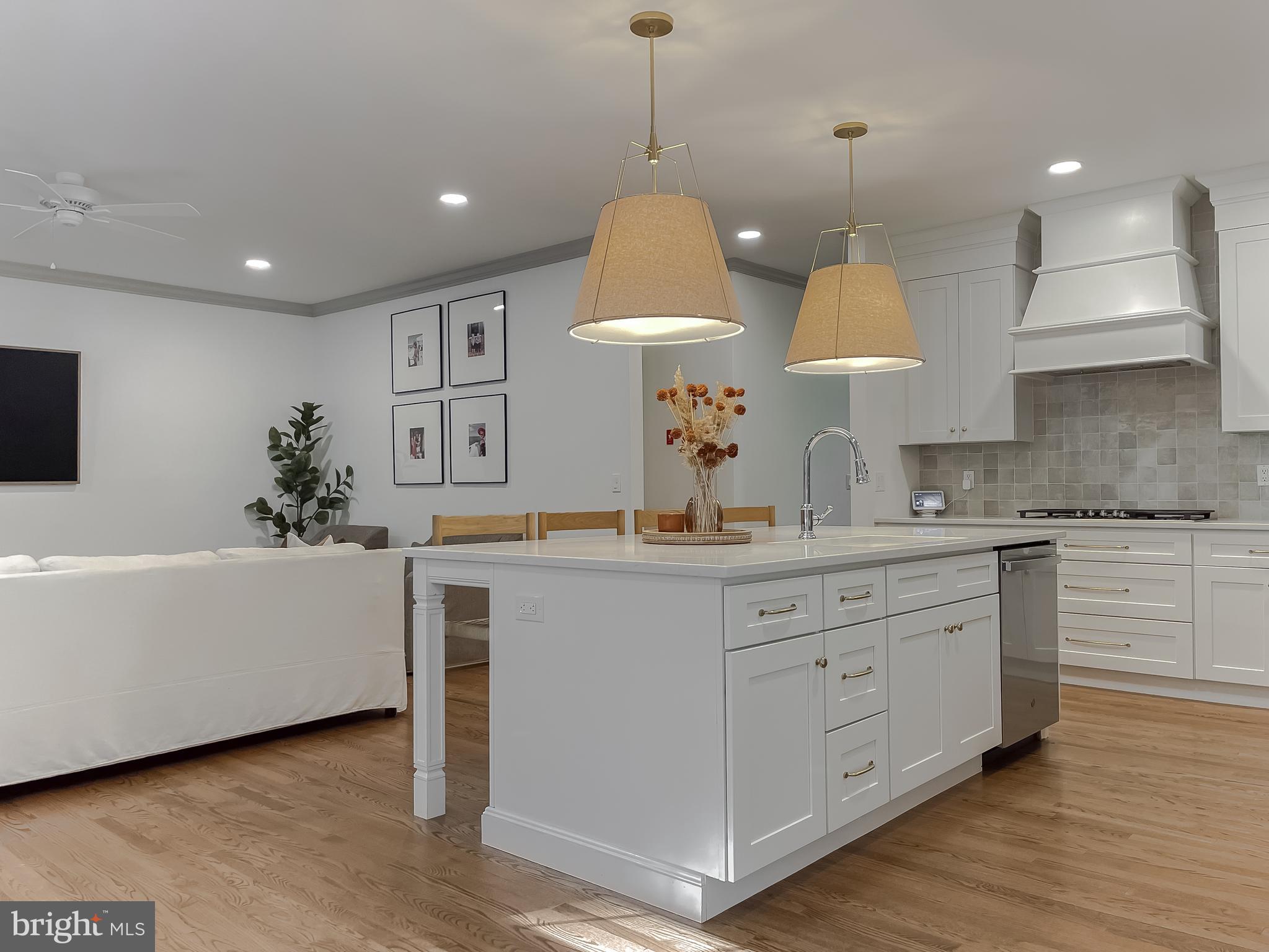 PORTOBELLO ESTATES - Residential