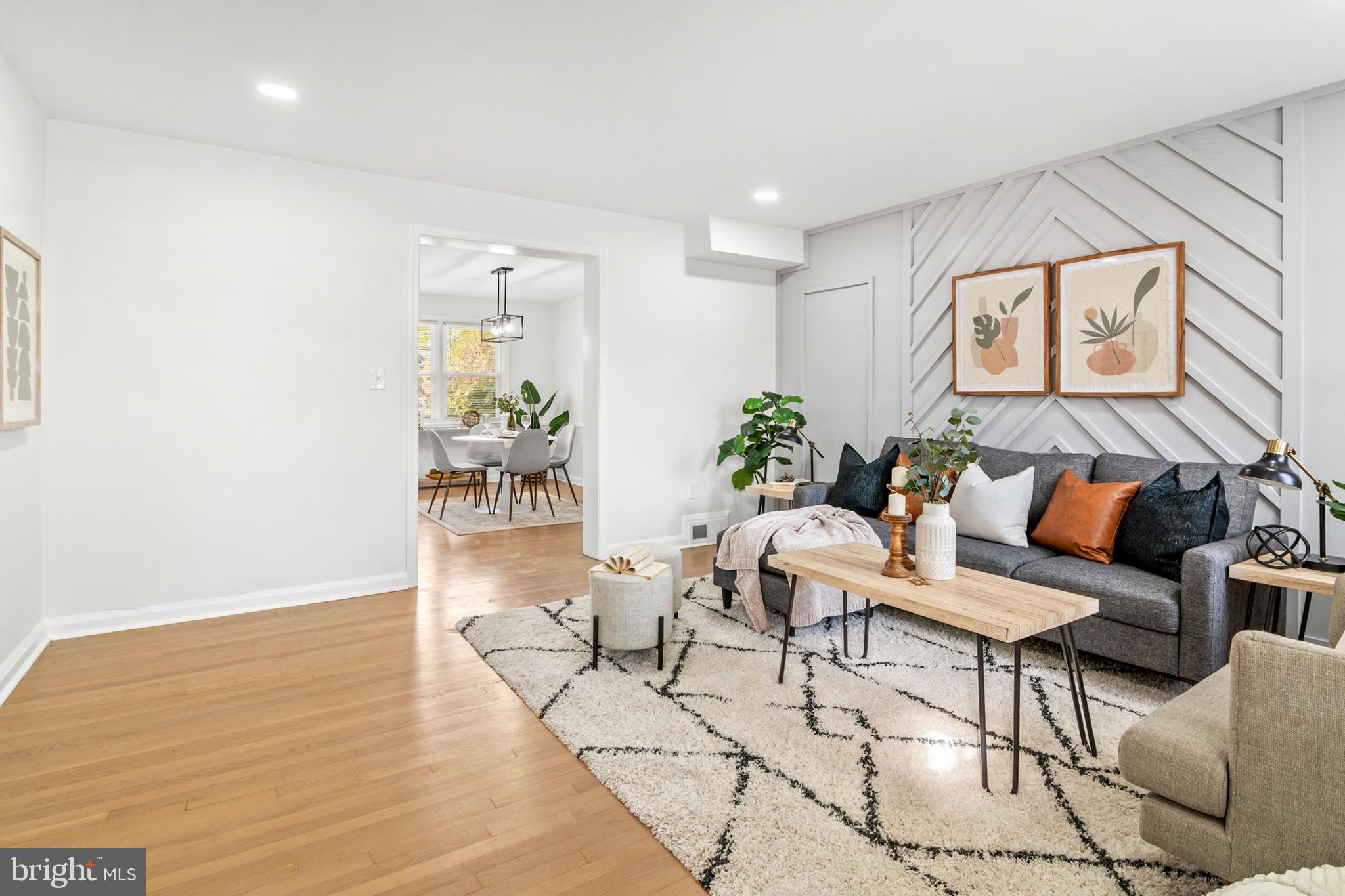 IDLEWOOD - Residential