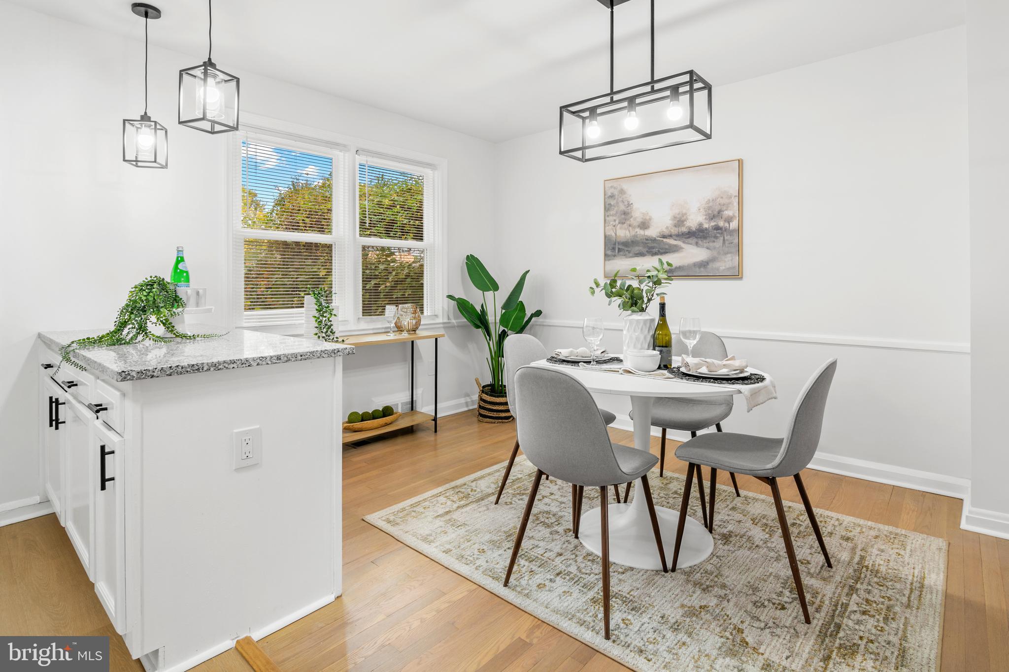 IDLEWOOD - Residential