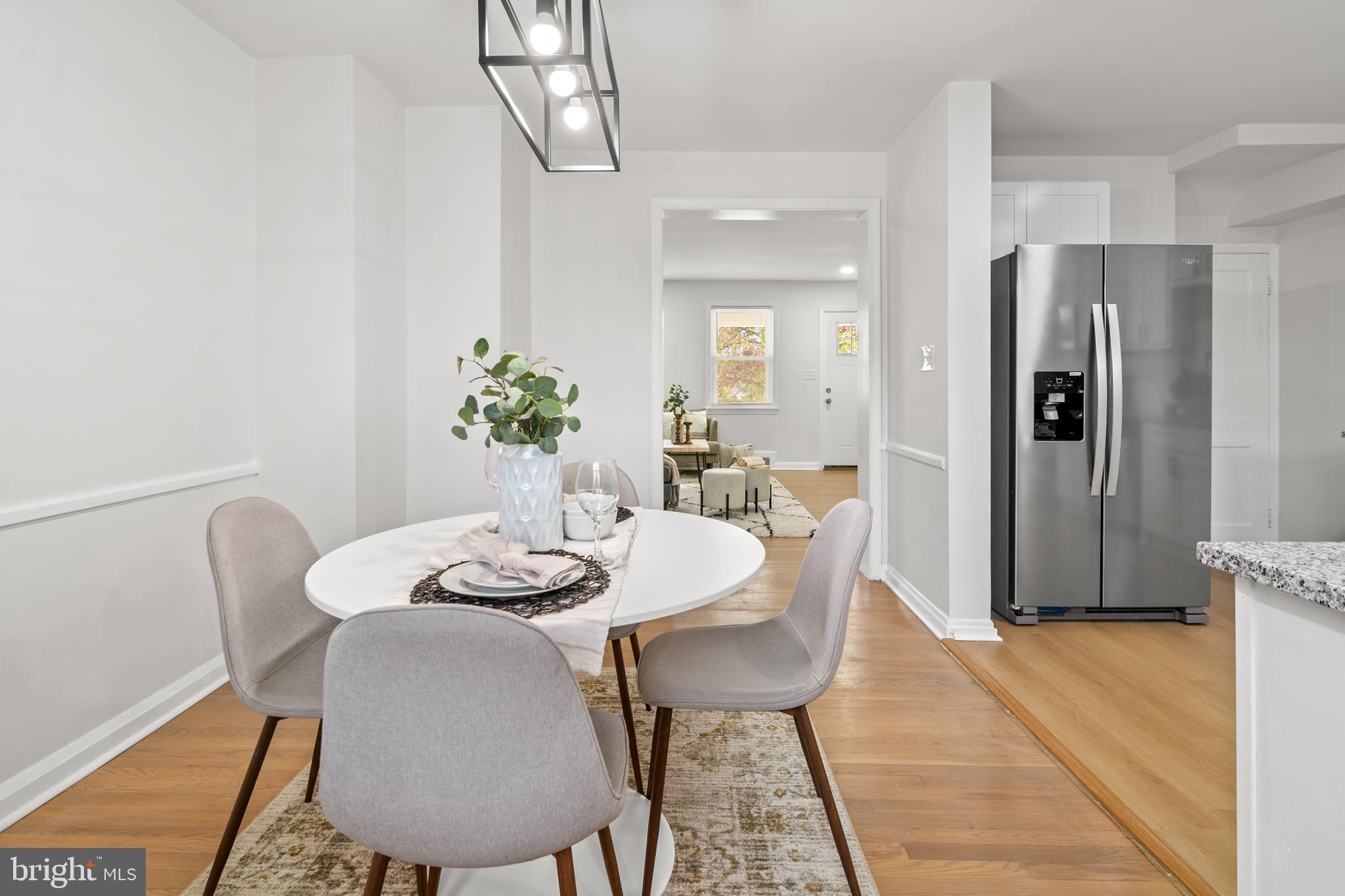 IDLEWOOD - Residential