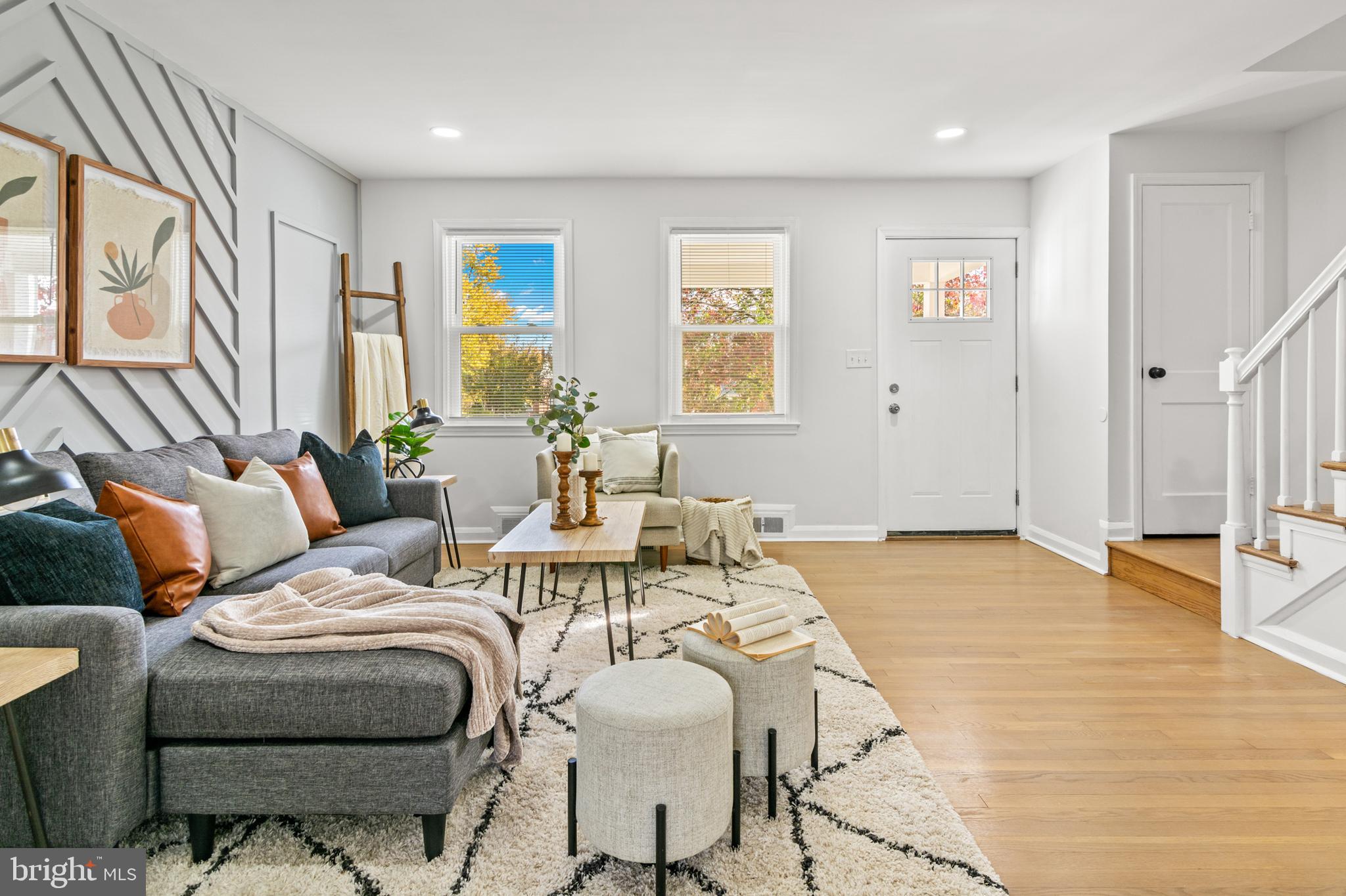 IDLEWOOD - Residential