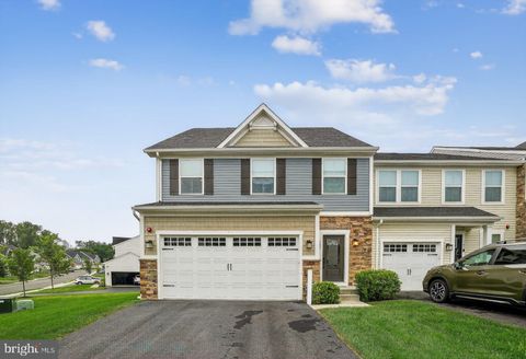 701 CASCADE WAY KENNETT SQUARE PA 19348
