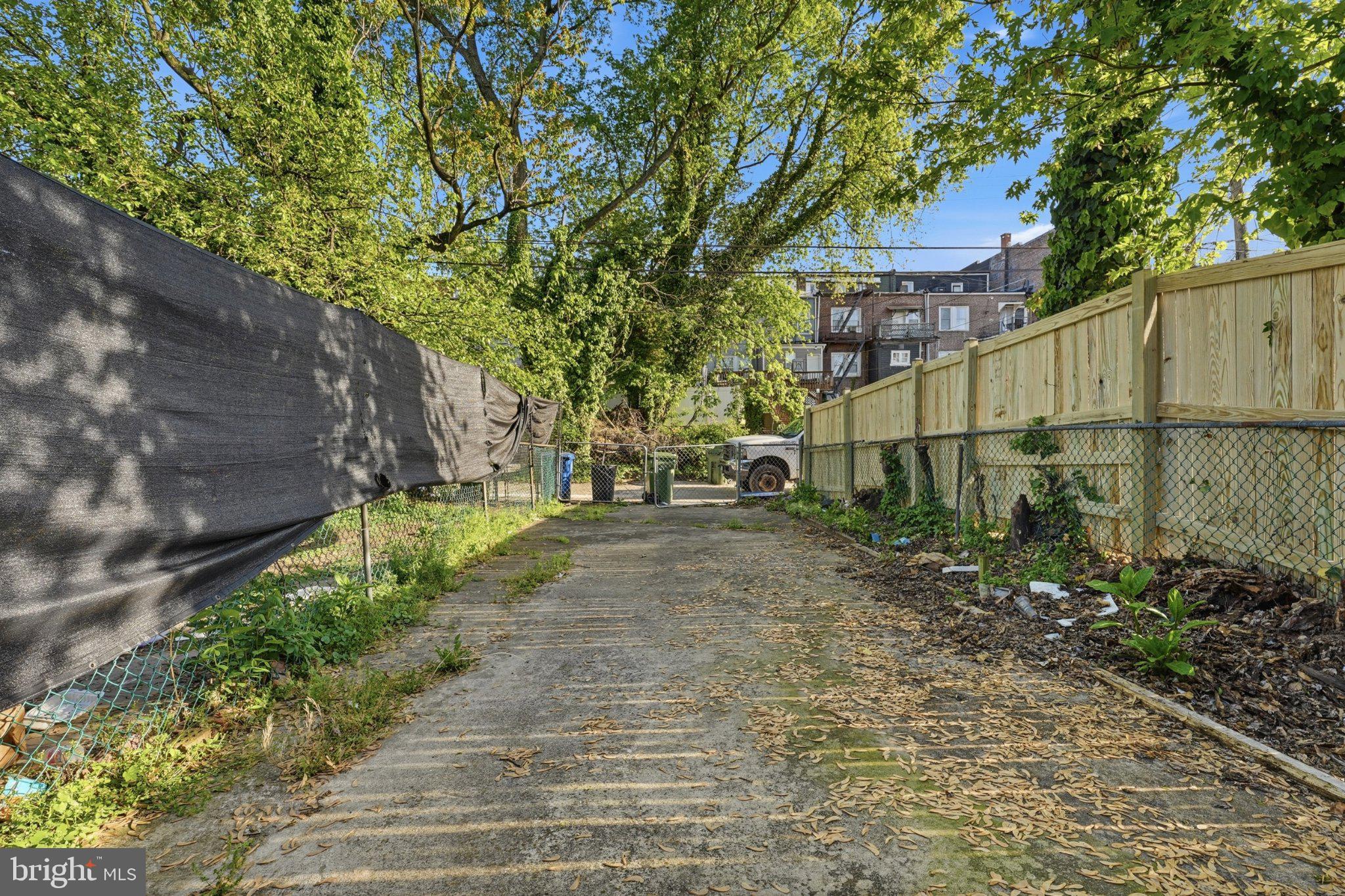 MAYFIELD - Residential