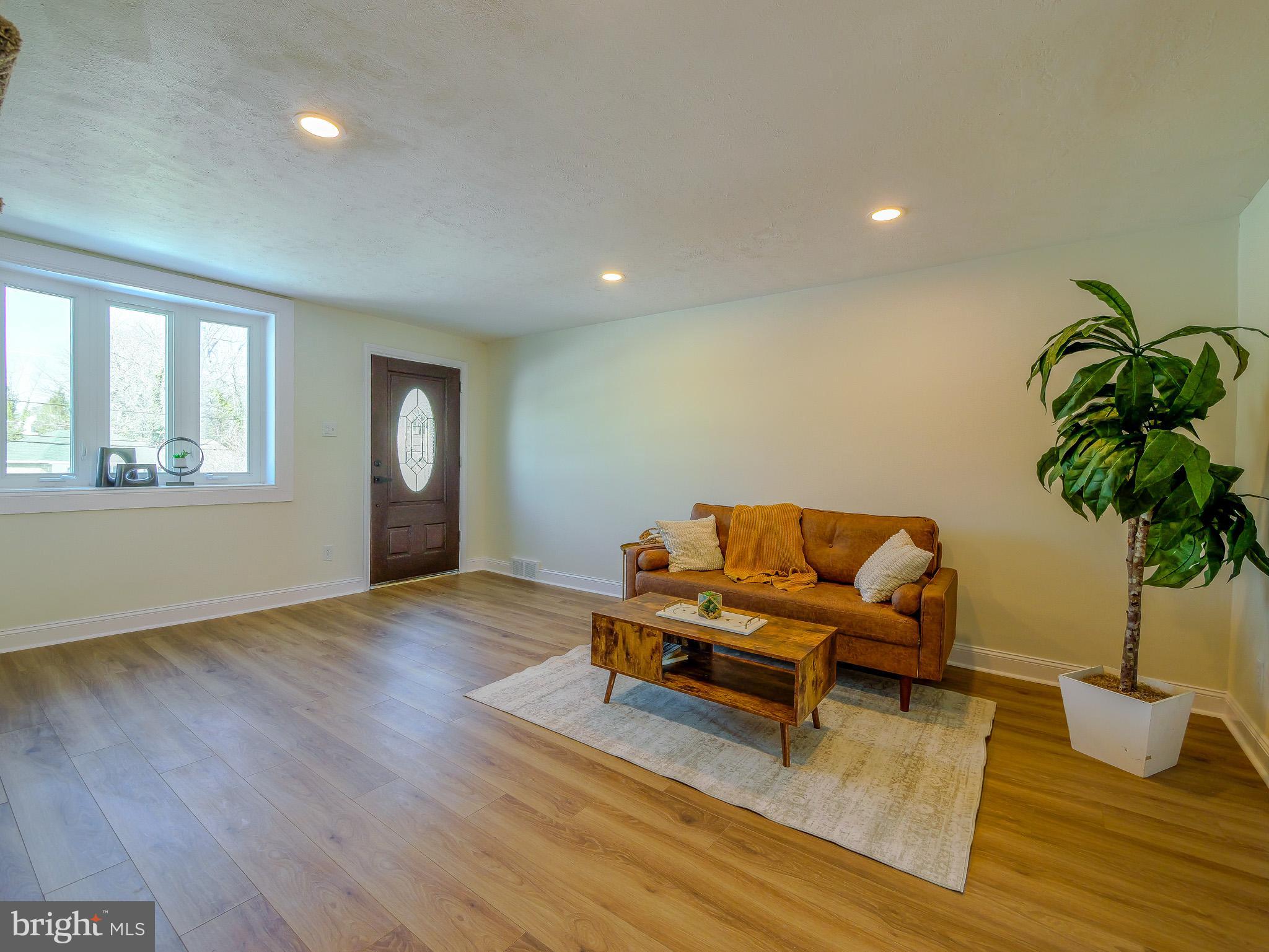 BRIARCLIFFE - Residential