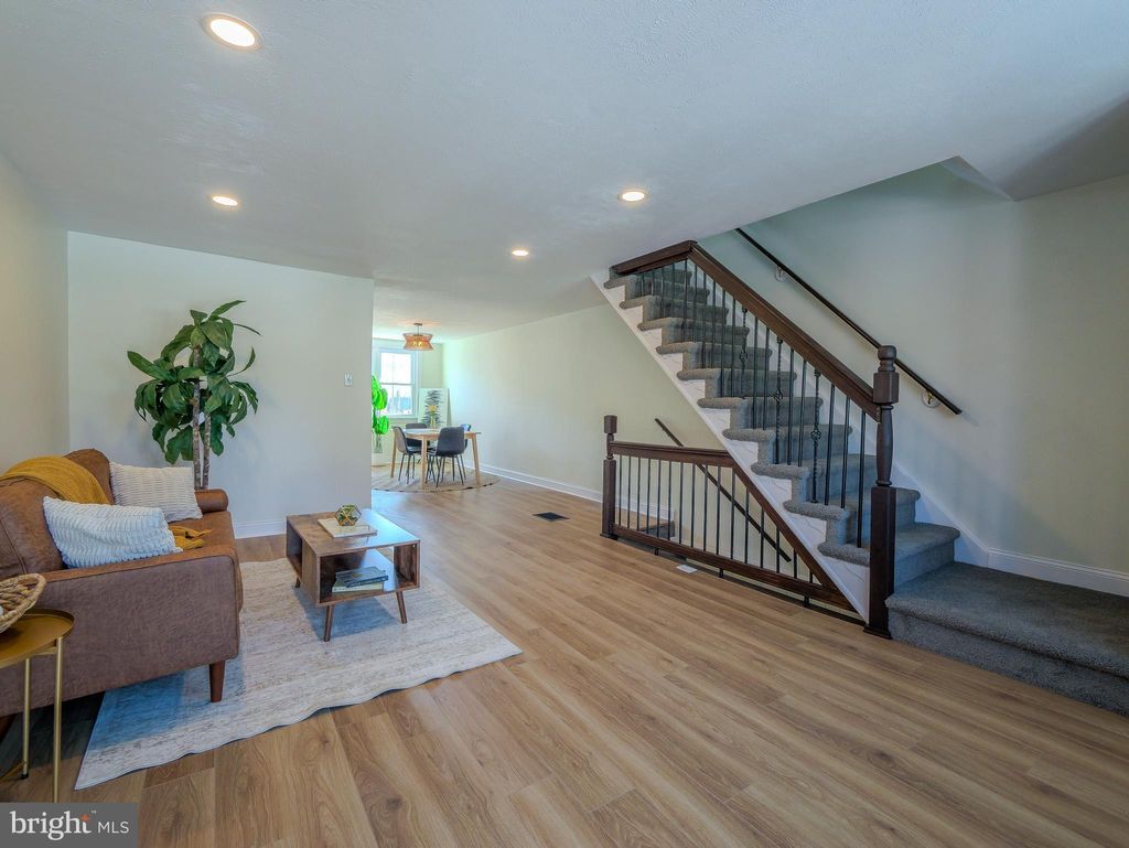 Photo of 520 Rively Avenue, GLENOLDEN, PA 19036 (MLS # PADE2108086)