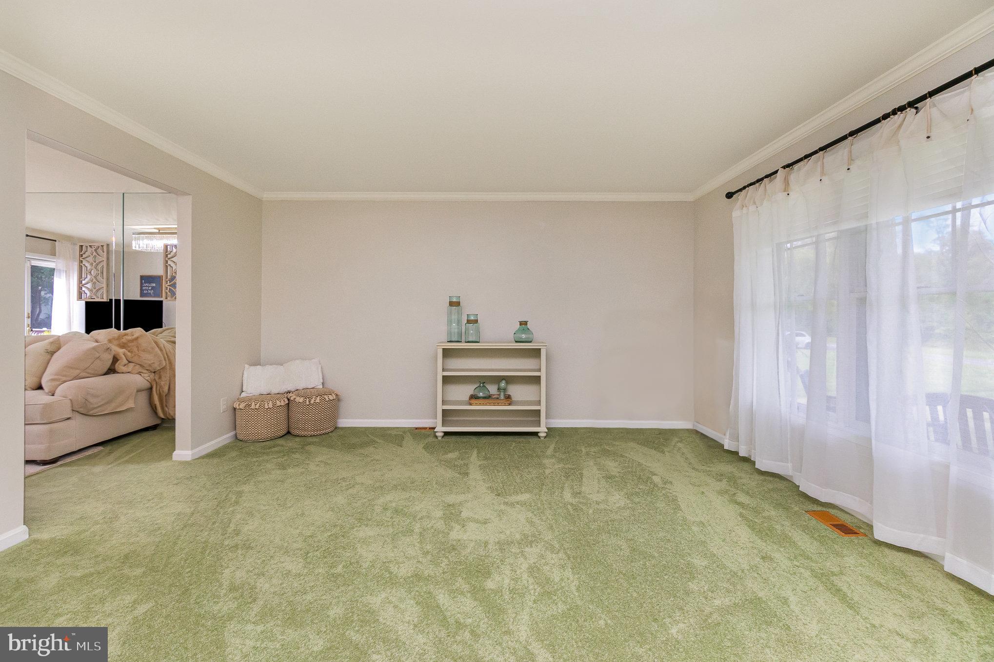 PERRY HALL - Residential