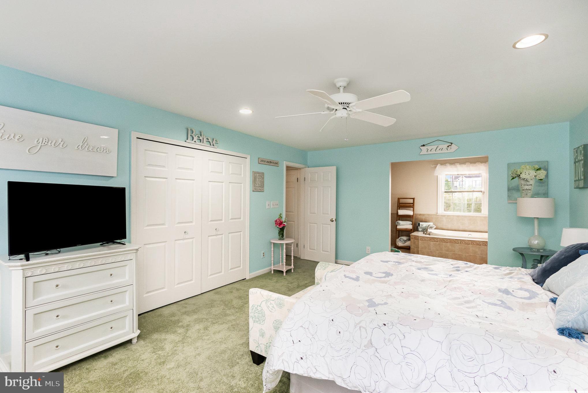 PERRY HALL - Residential