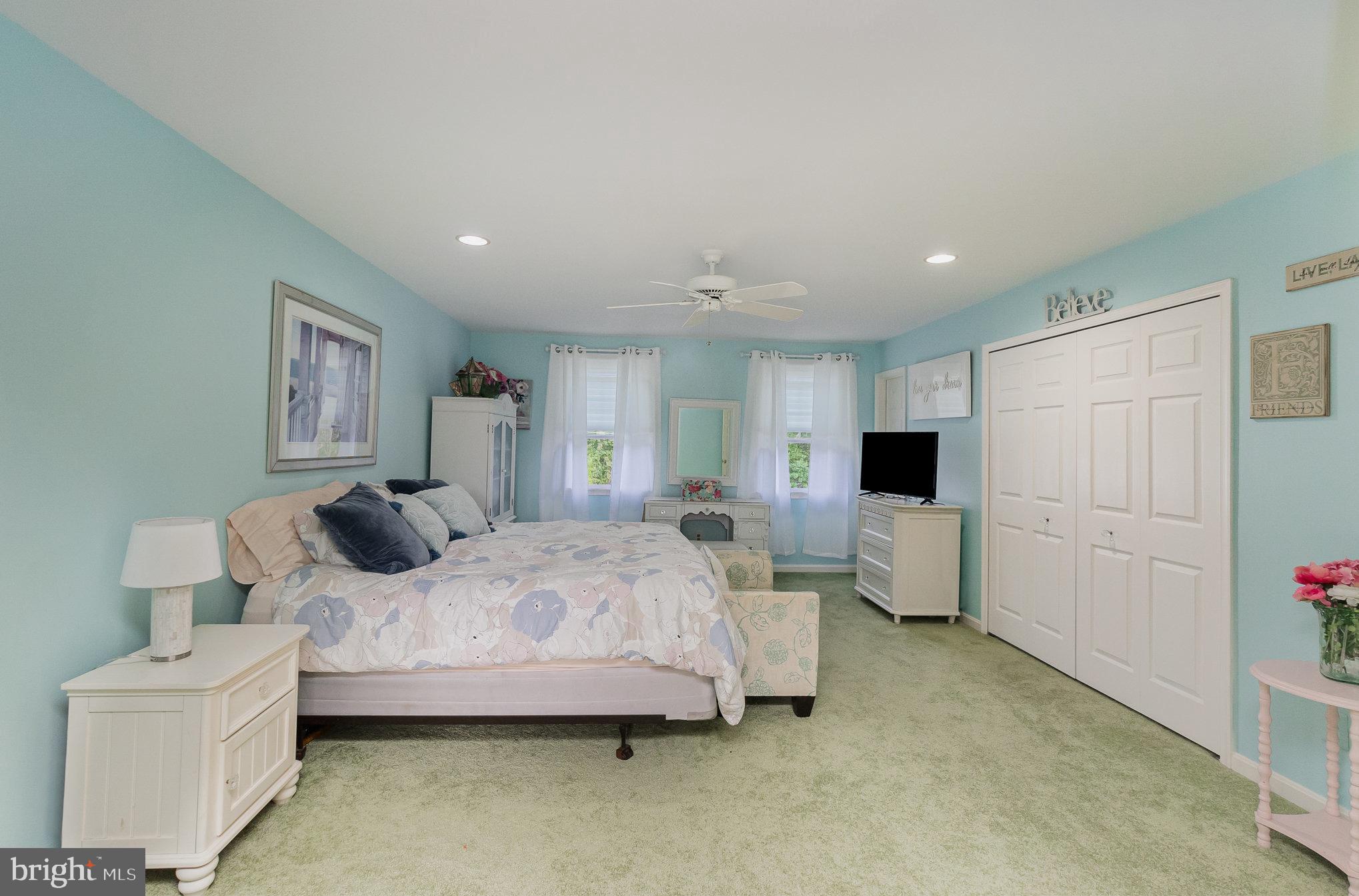 PERRY HALL - Residential