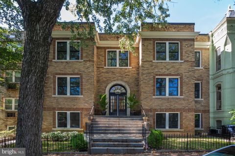317 3RD STREET SE 26 WASHINGTON DC 20003