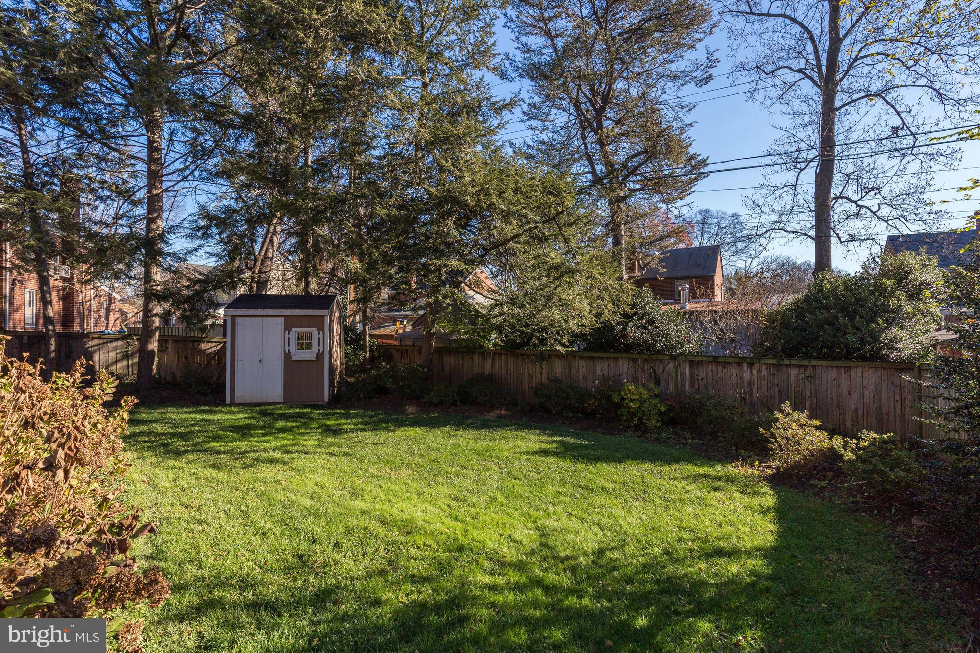 ARLINGTON FOREST - Residential