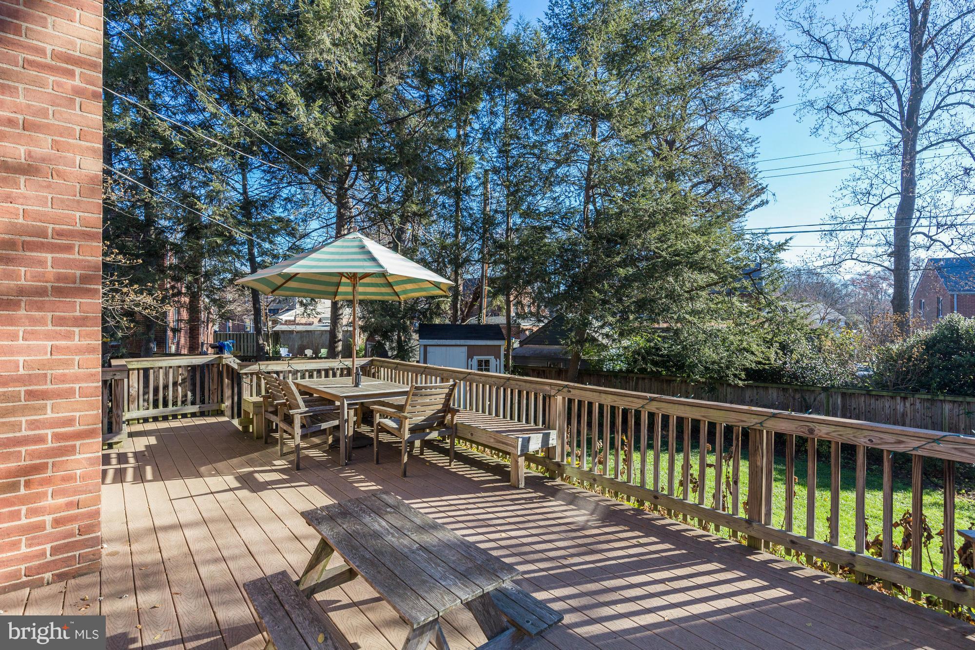 ARLINGTON FOREST - Residential