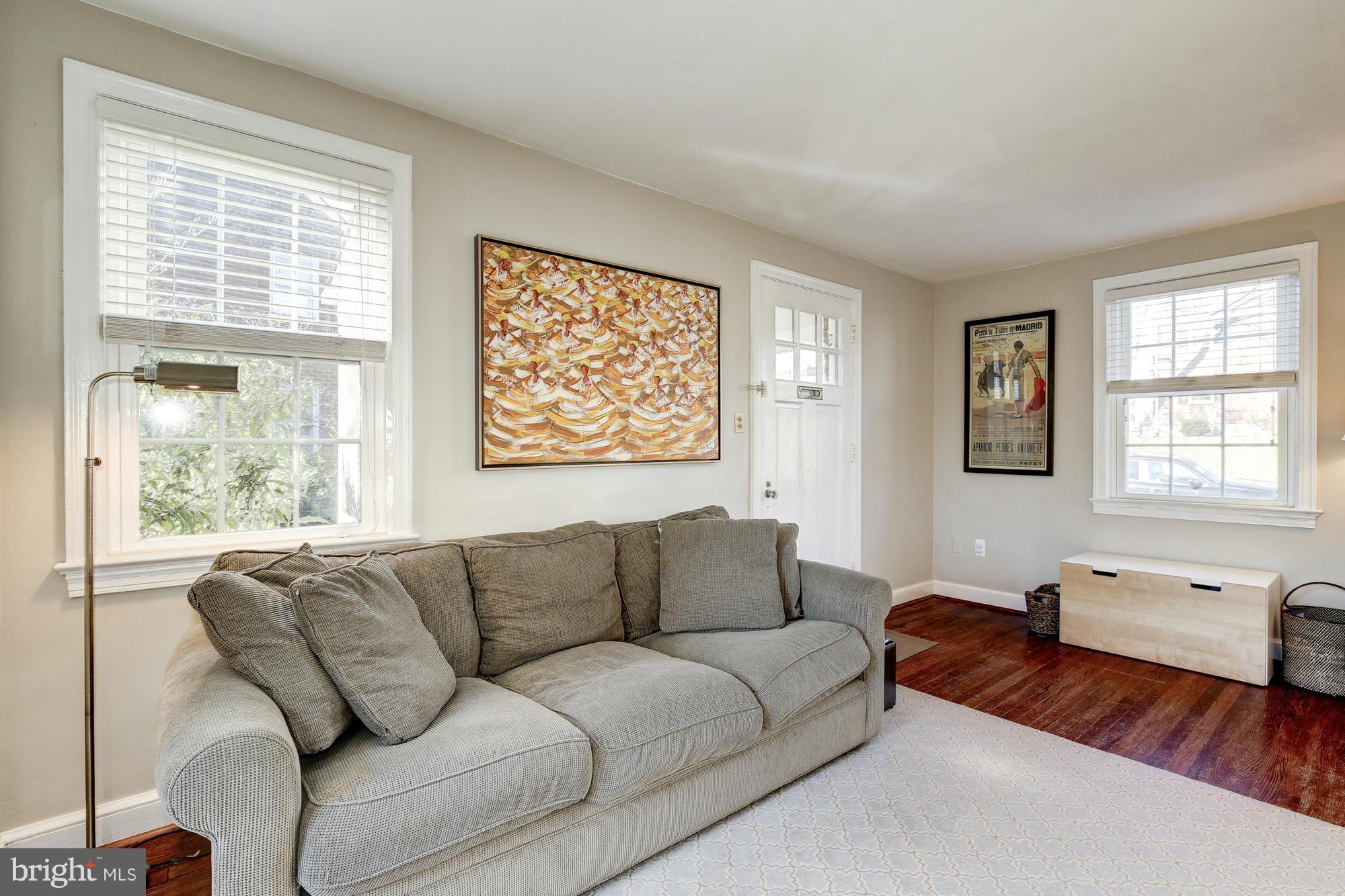 ARLINGTON FOREST - Residential