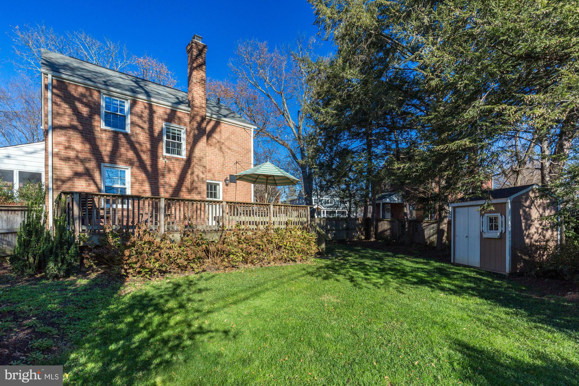 ARLINGTON FOREST - Residential