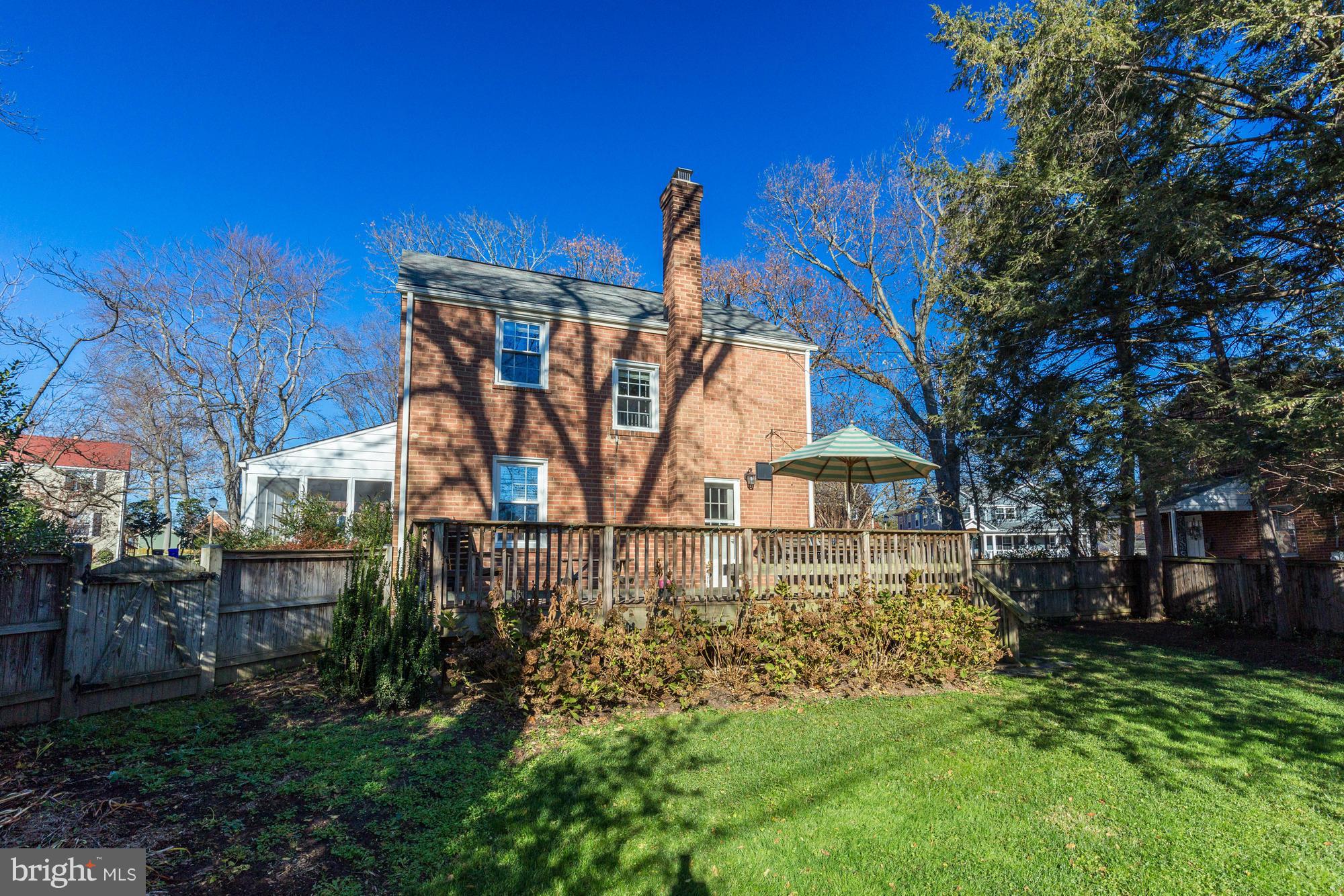 ARLINGTON FOREST - Residential