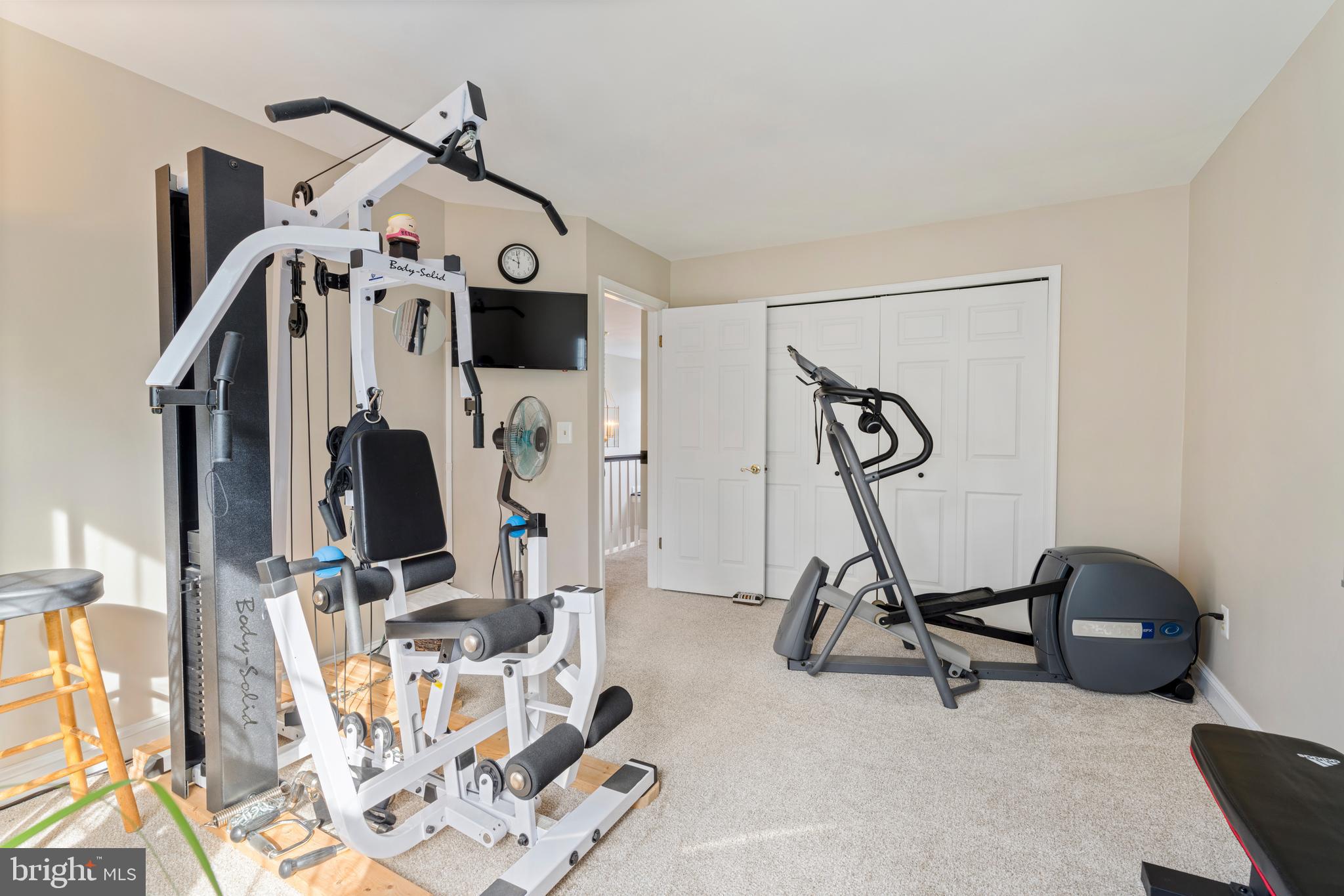 HUNTERS RUN - Residential