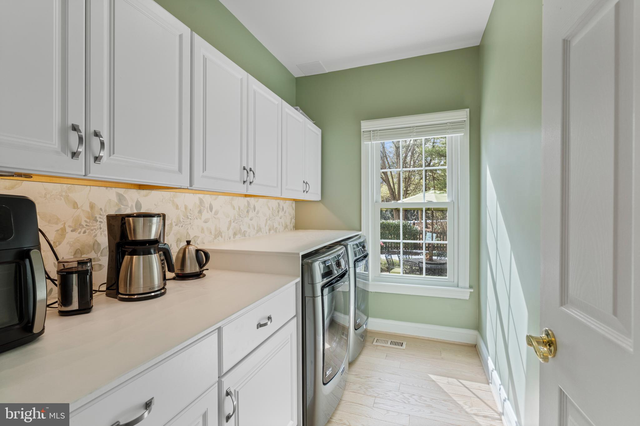 HUNTERS RUN - Residential