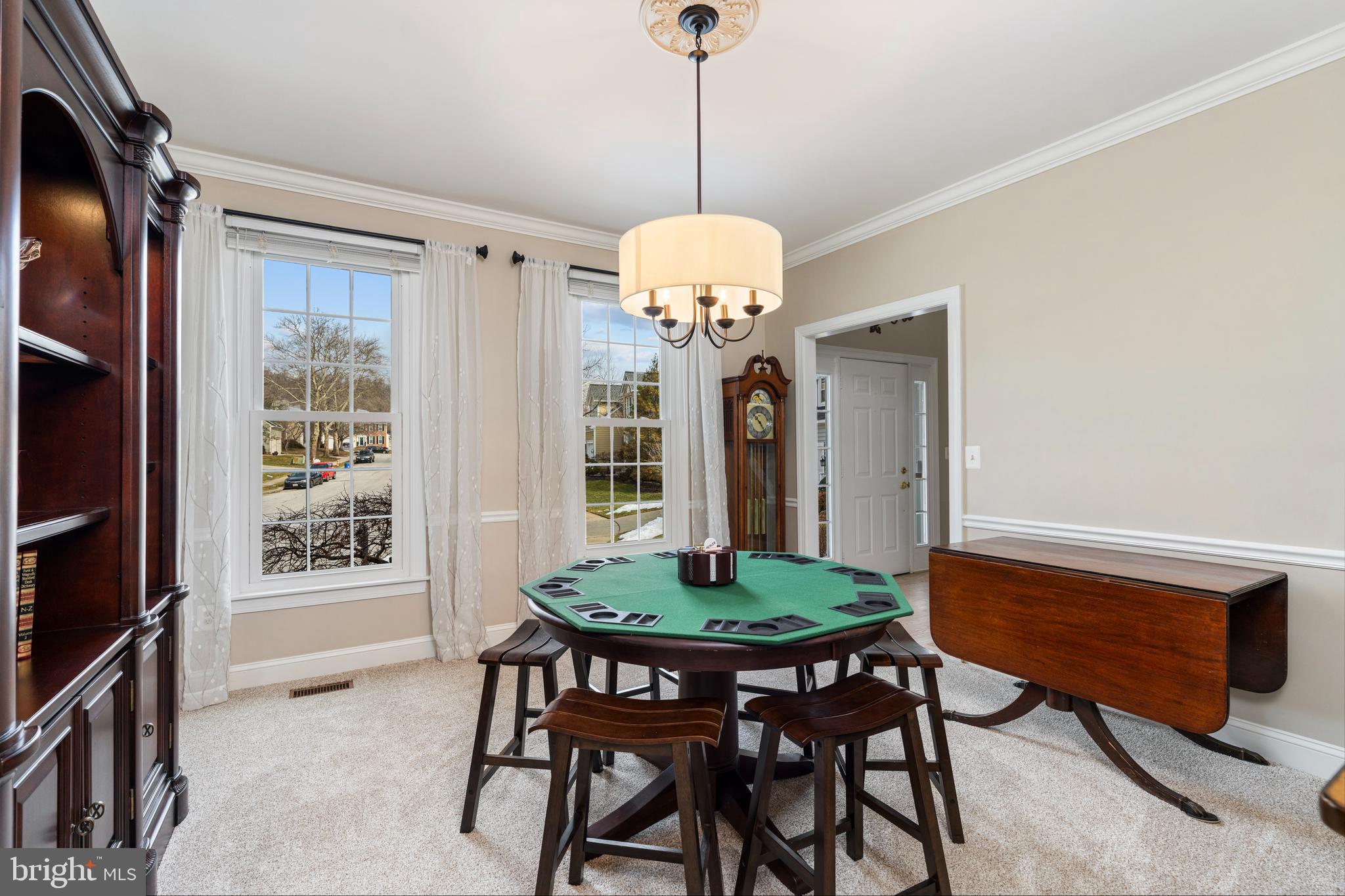 HUNTERS RUN - Residential