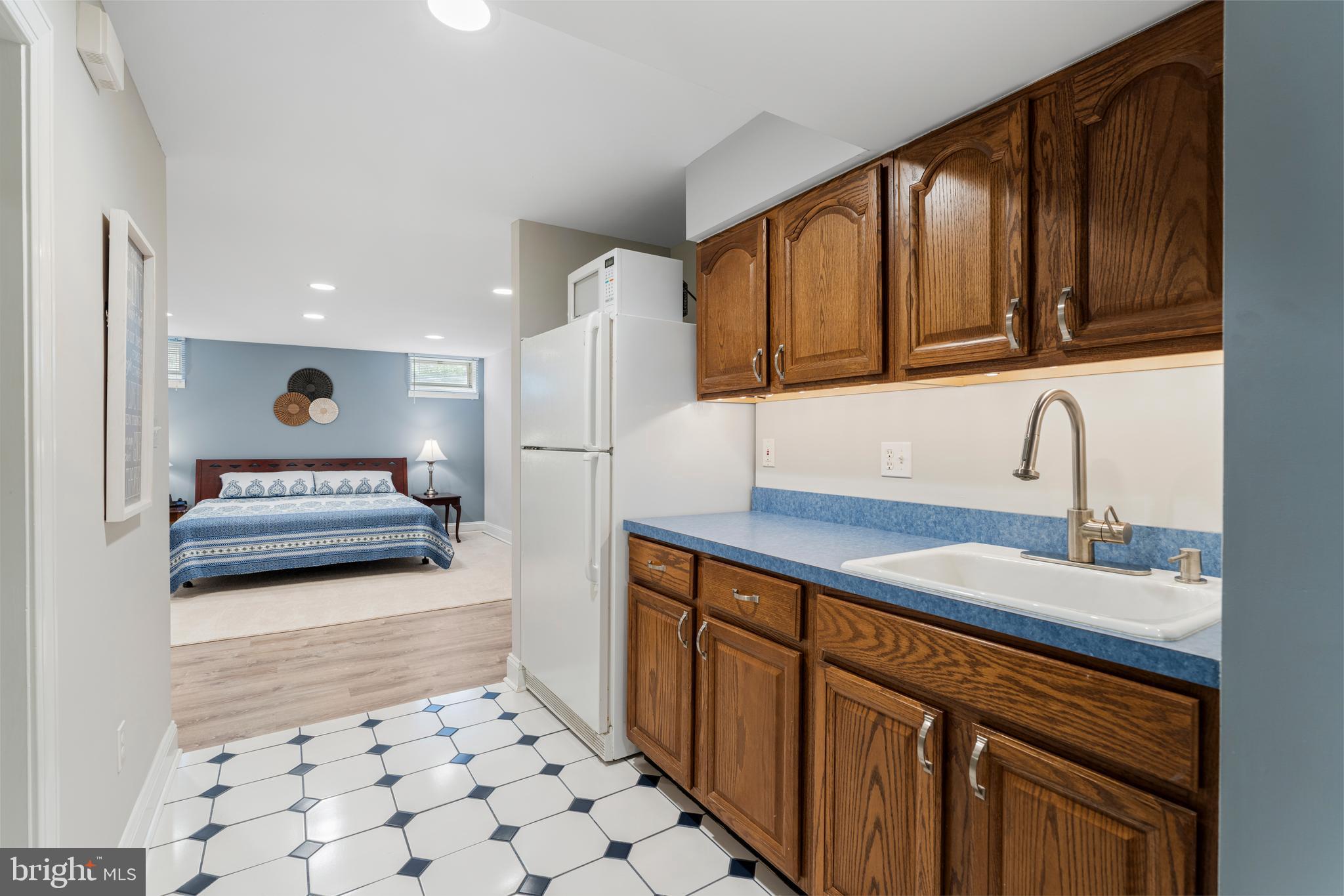 HUNTERS RUN - Residential