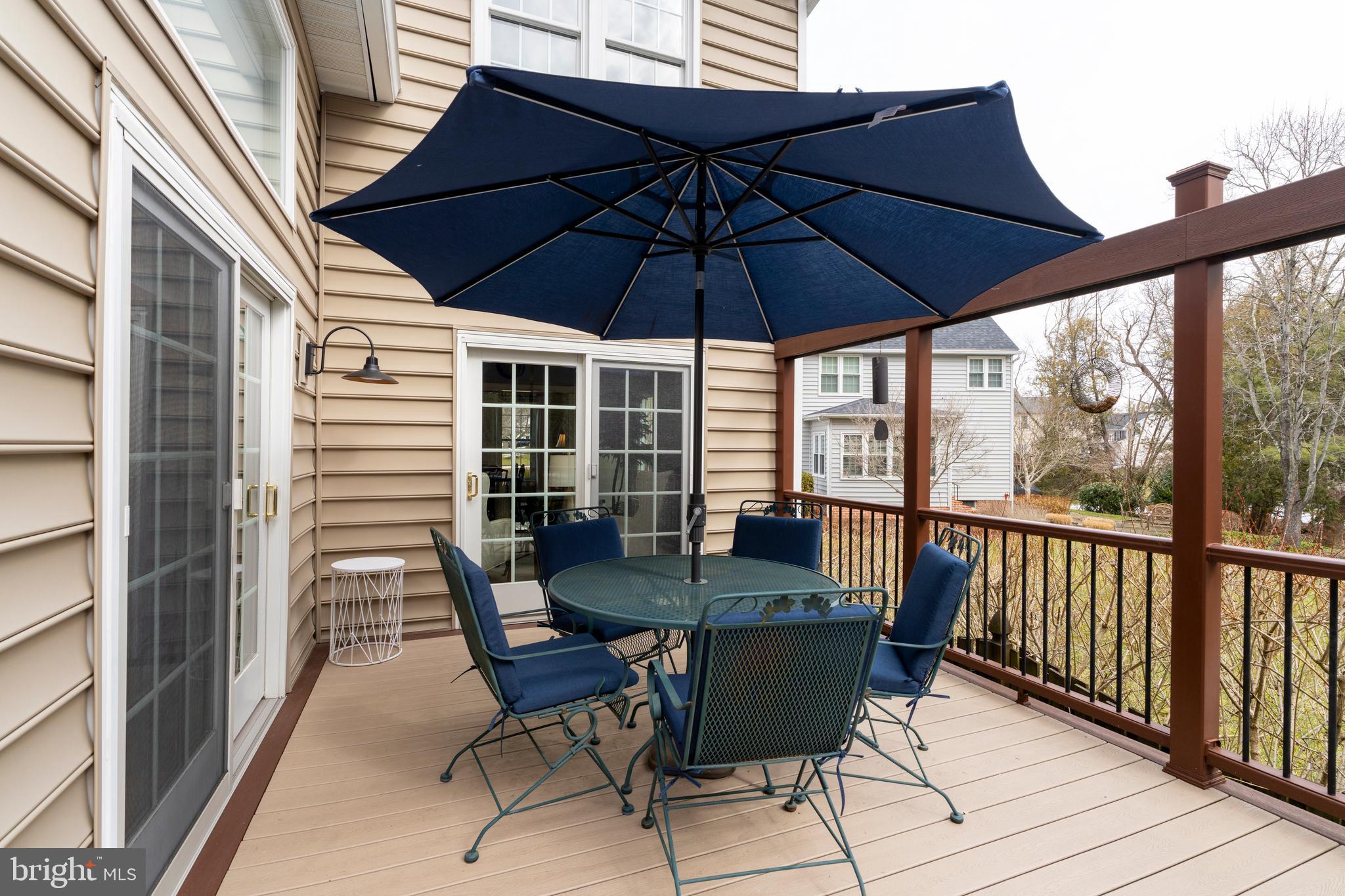 HUNTERS RUN - Residential