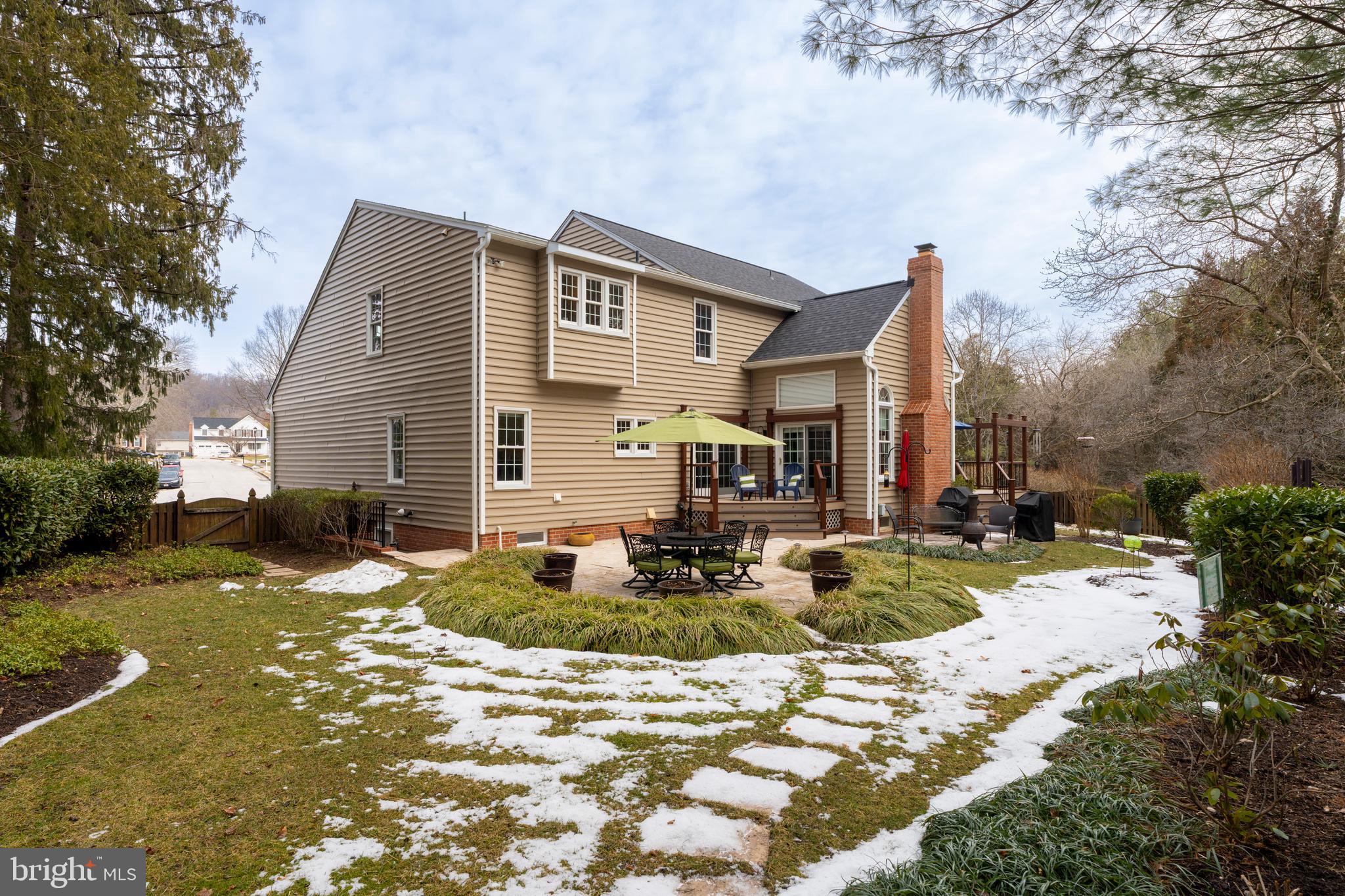 HUNTERS RUN - Residential