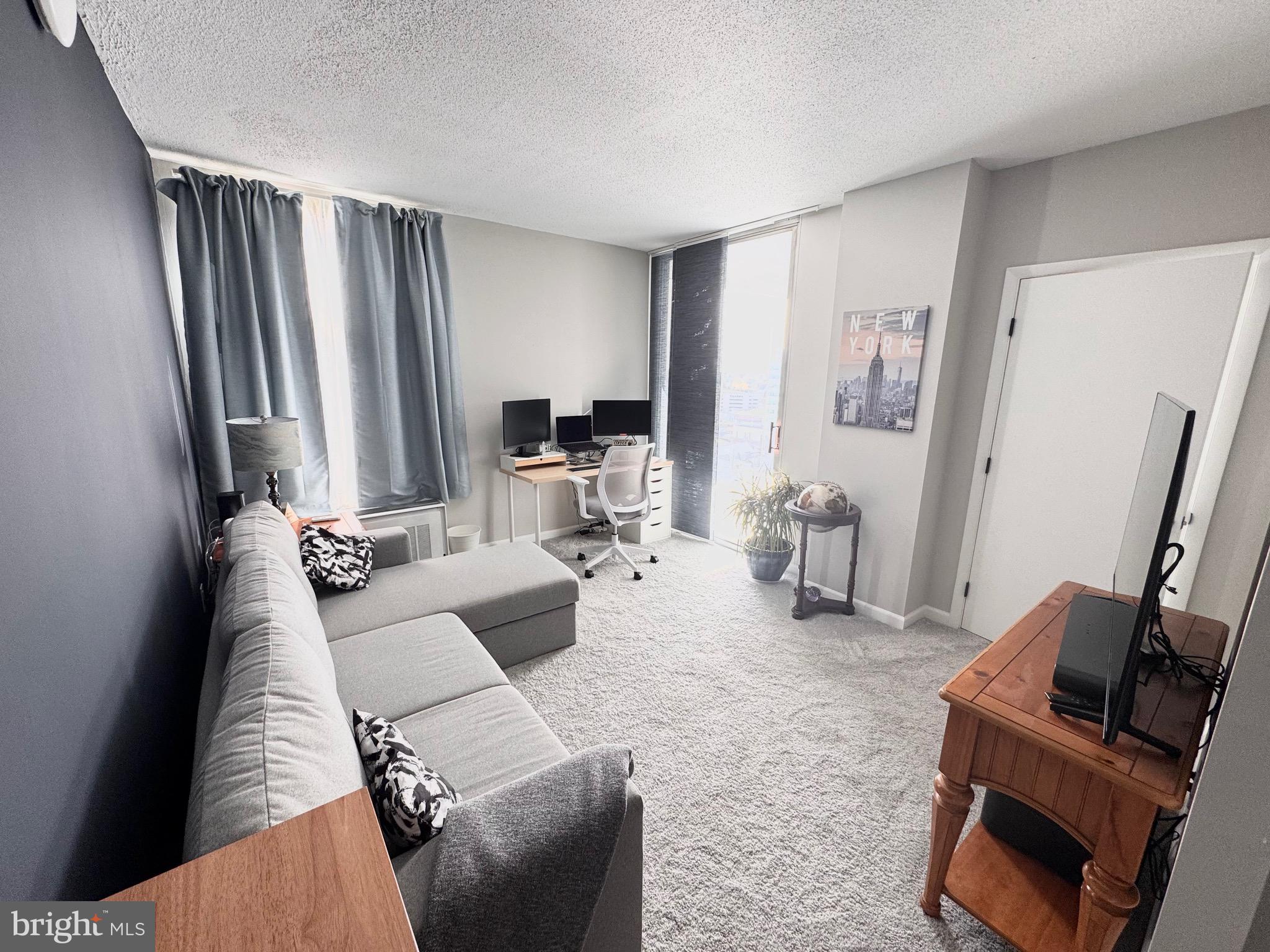 PENTHOUSE - Residential