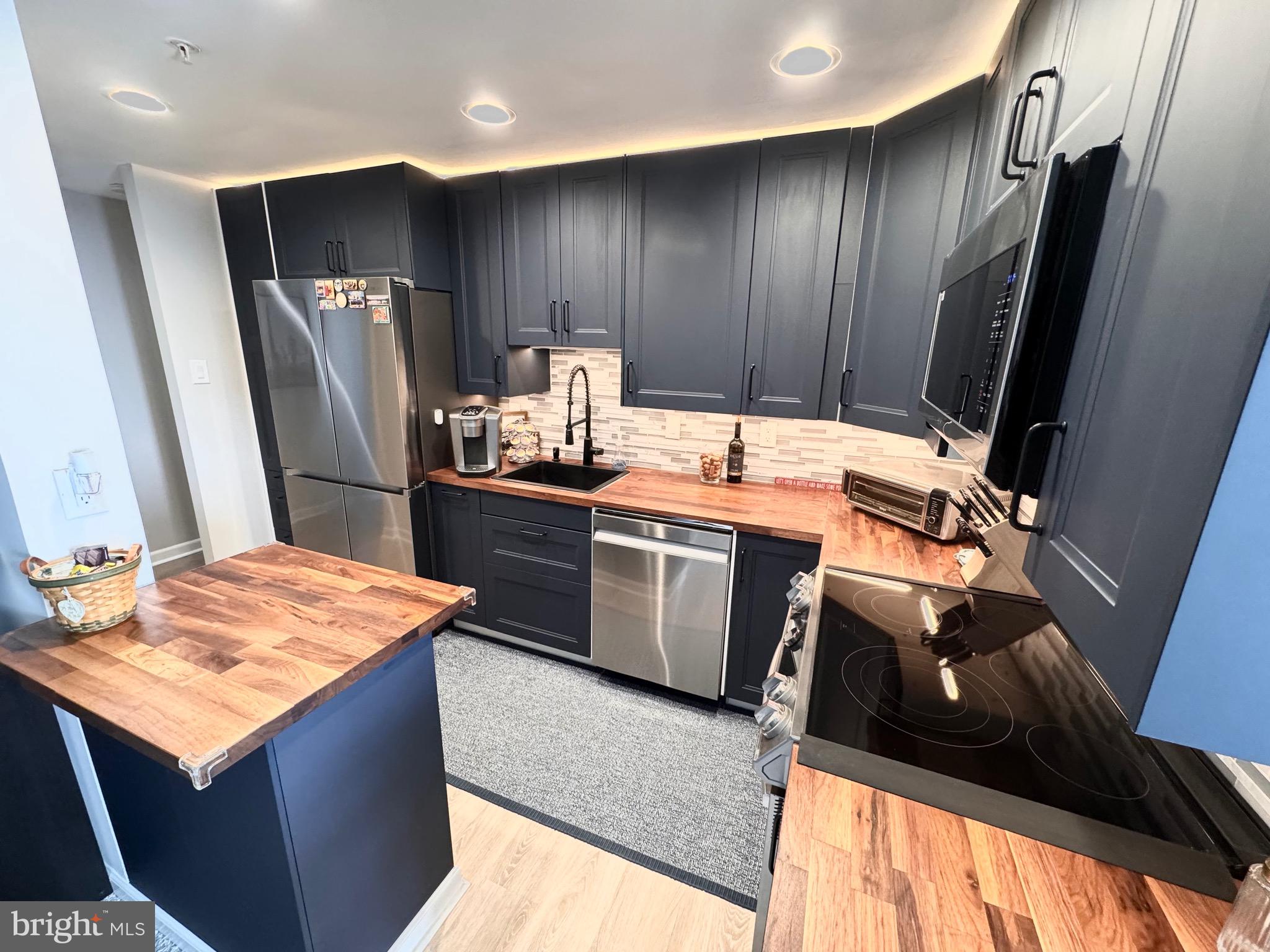 PENTHOUSE - Residential