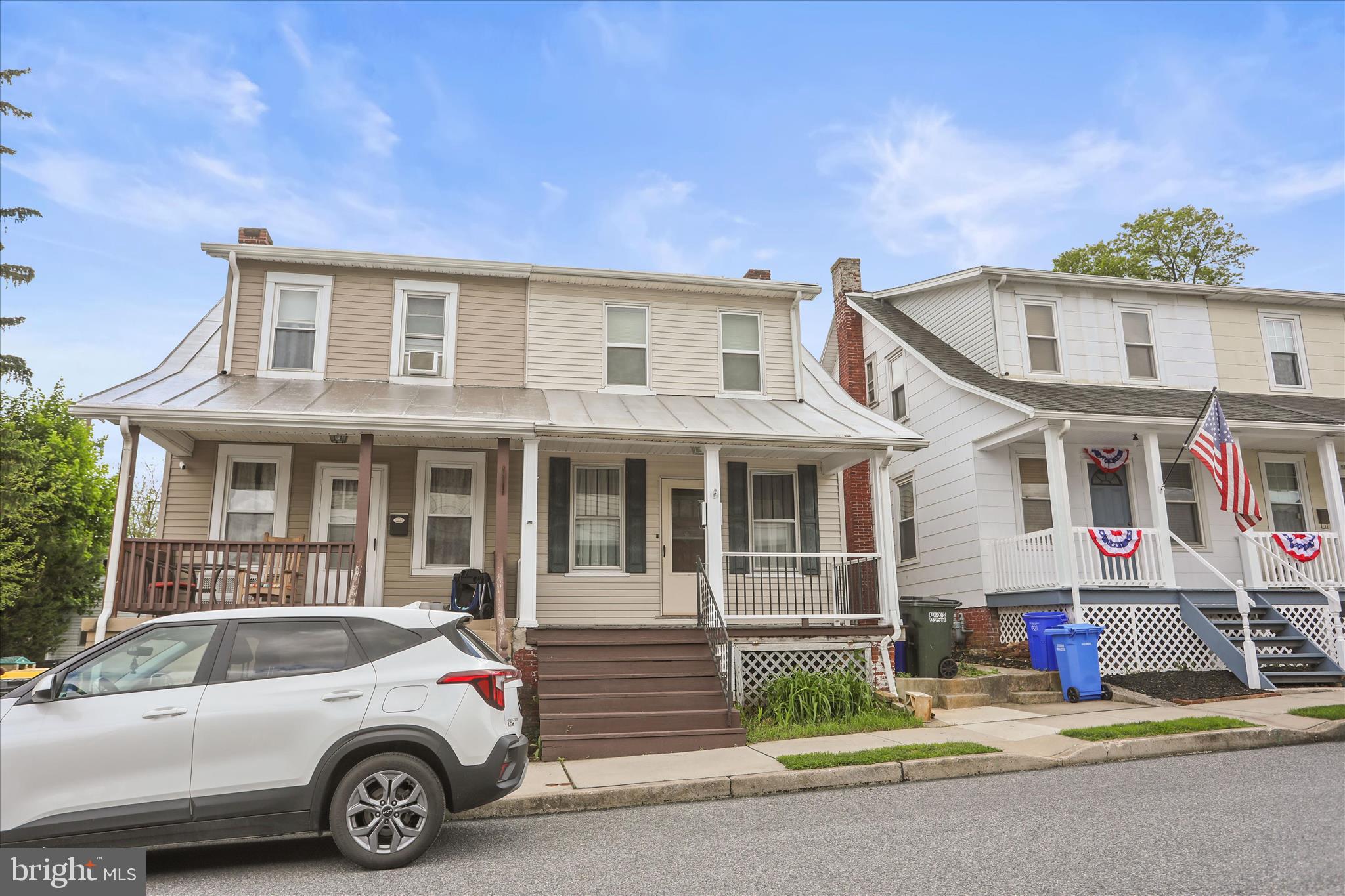 1038 W. LOCUST STREET
