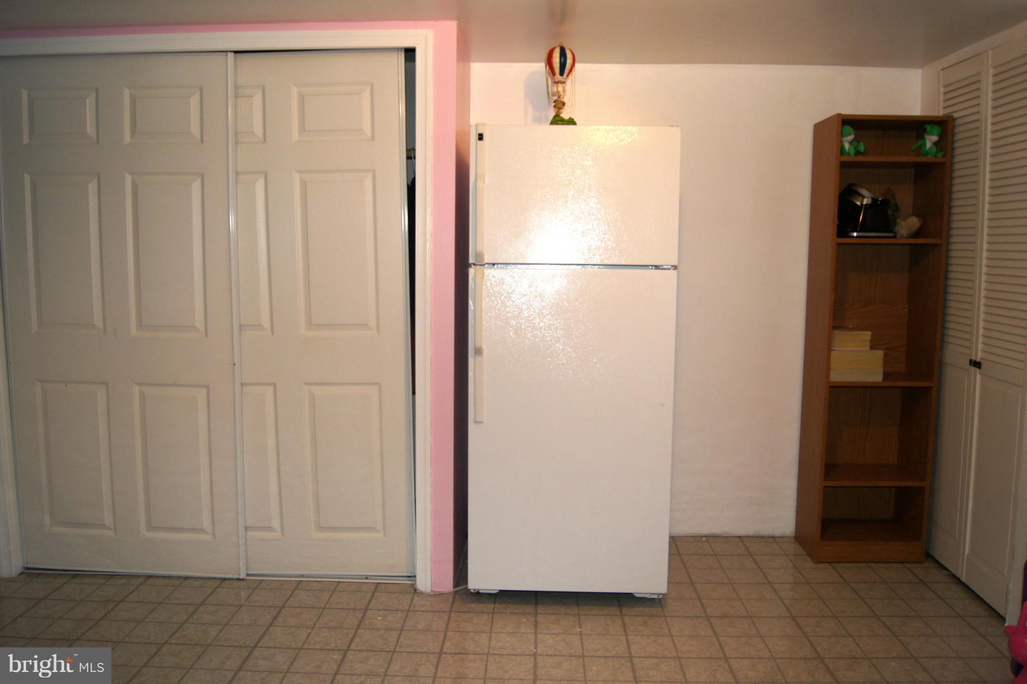 WOOD MANOR - Residential