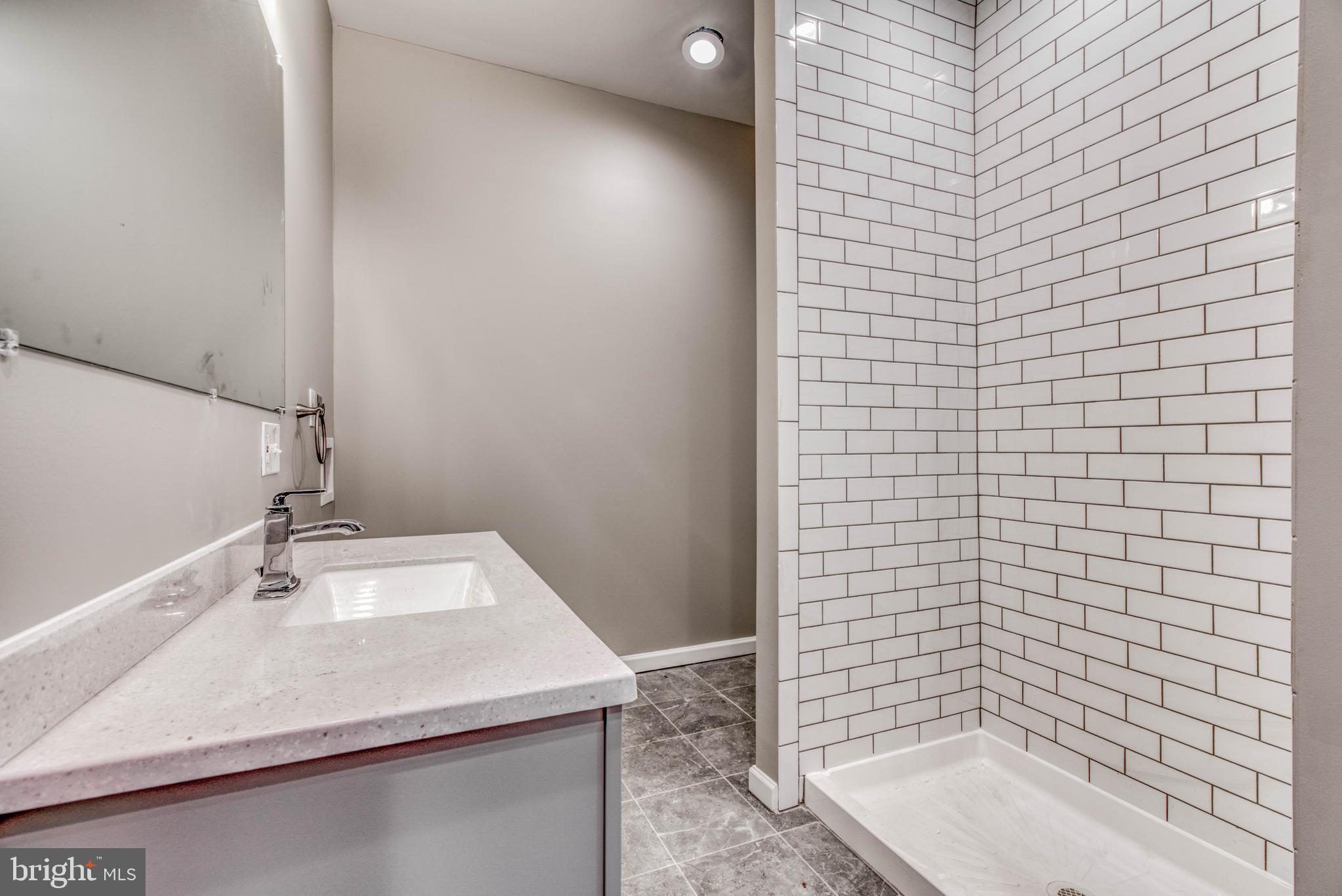 BARCLAY - Residential