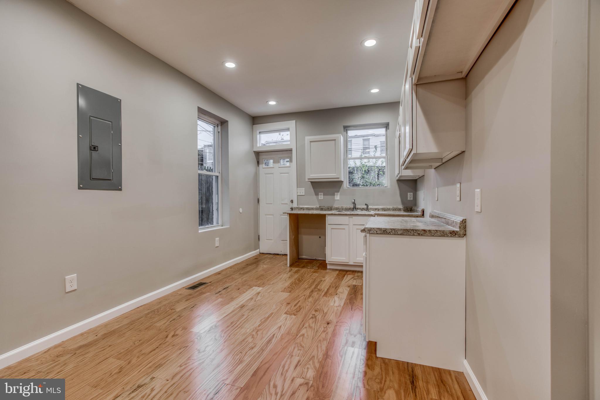 BARCLAY - Residential