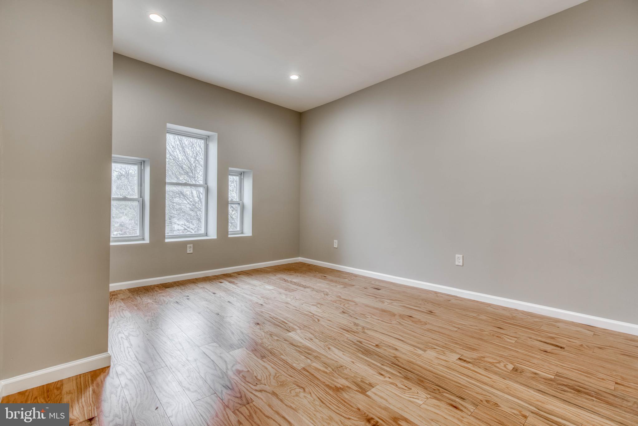 BARCLAY - Residential