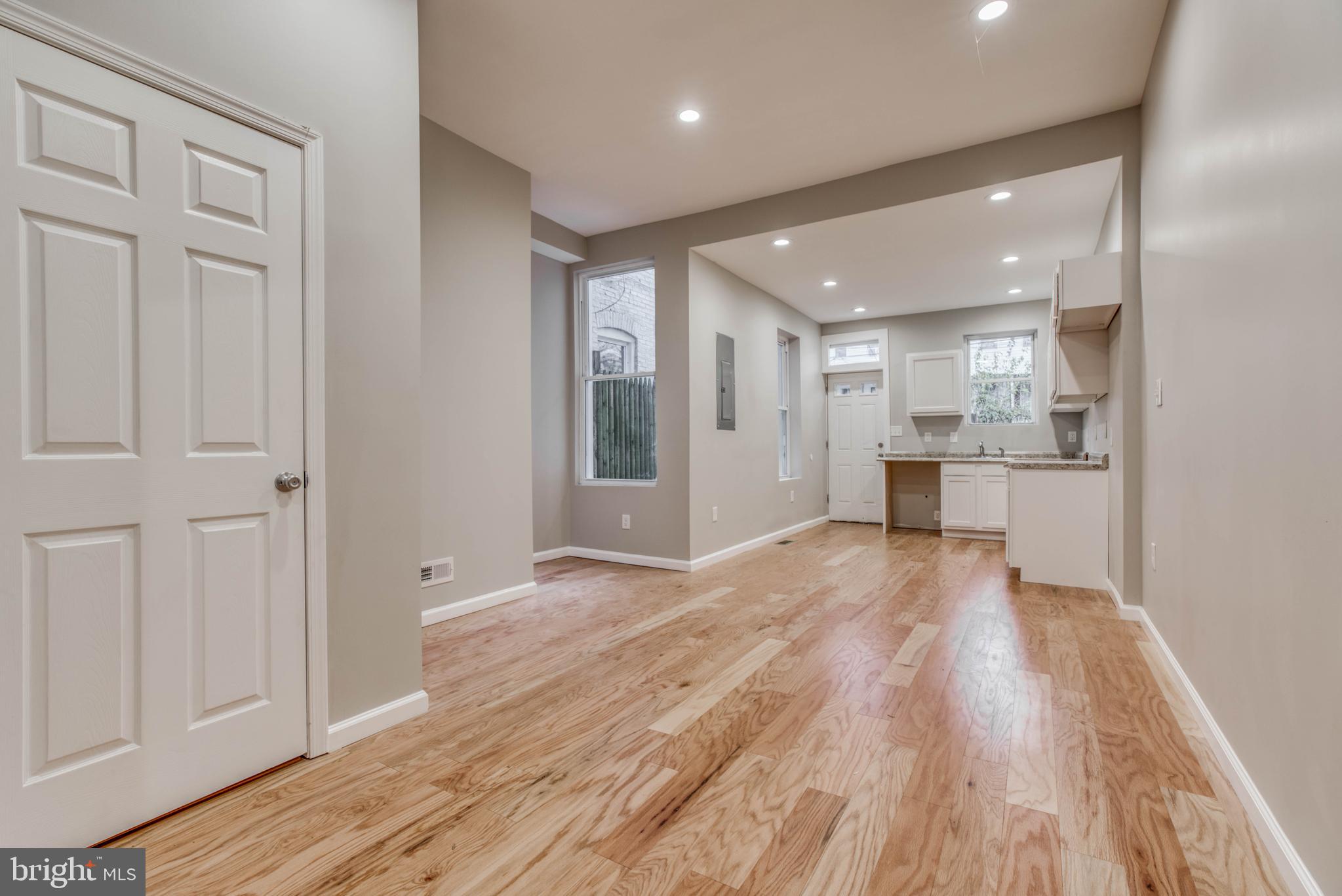 BARCLAY - Residential