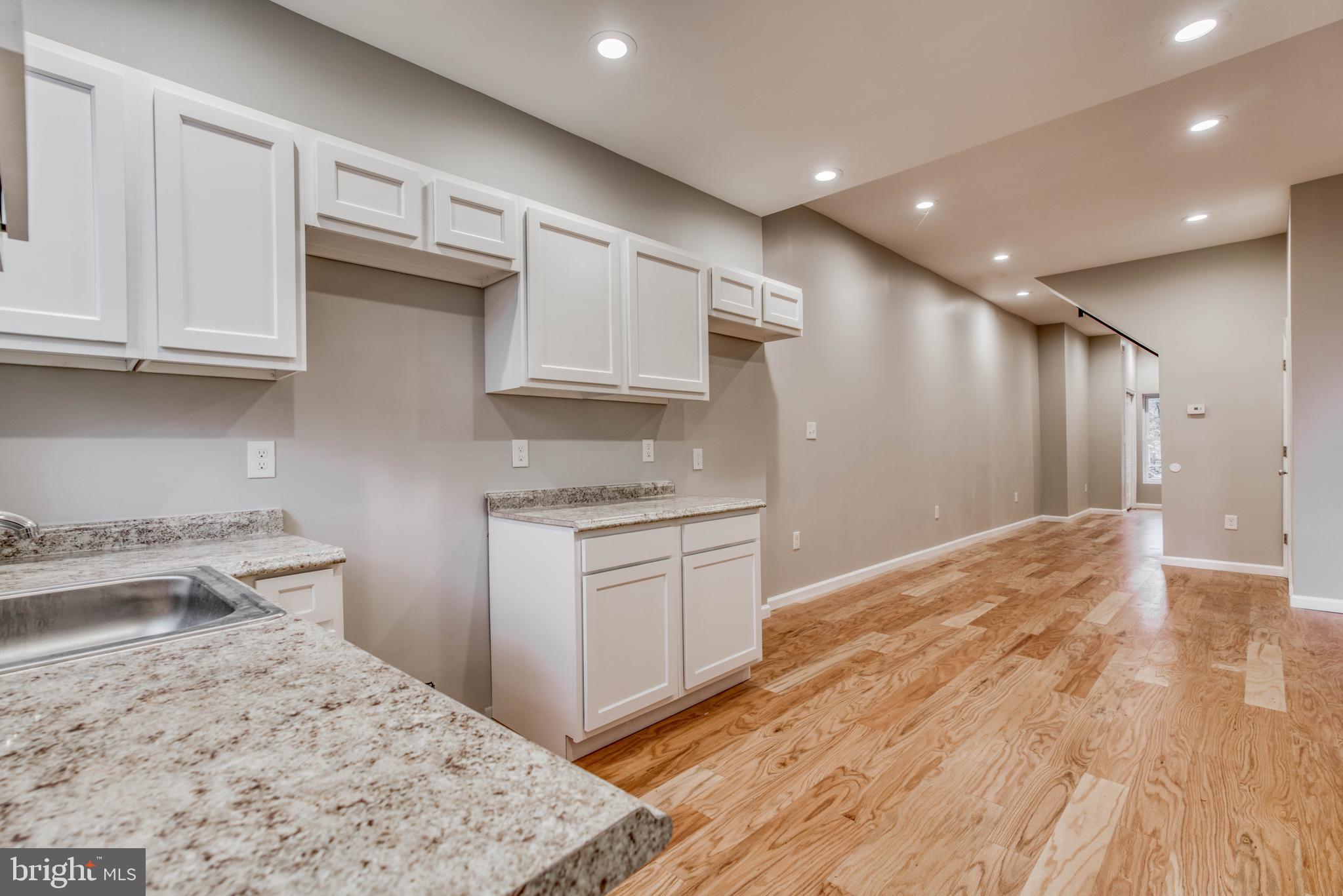 BARCLAY - Residential