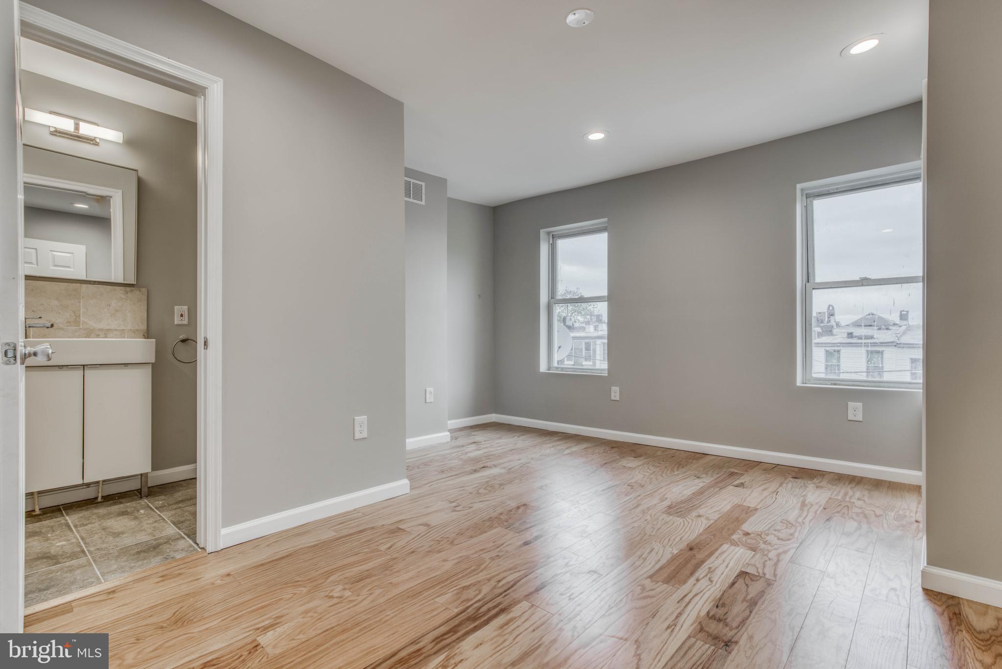 BARCLAY - Residential