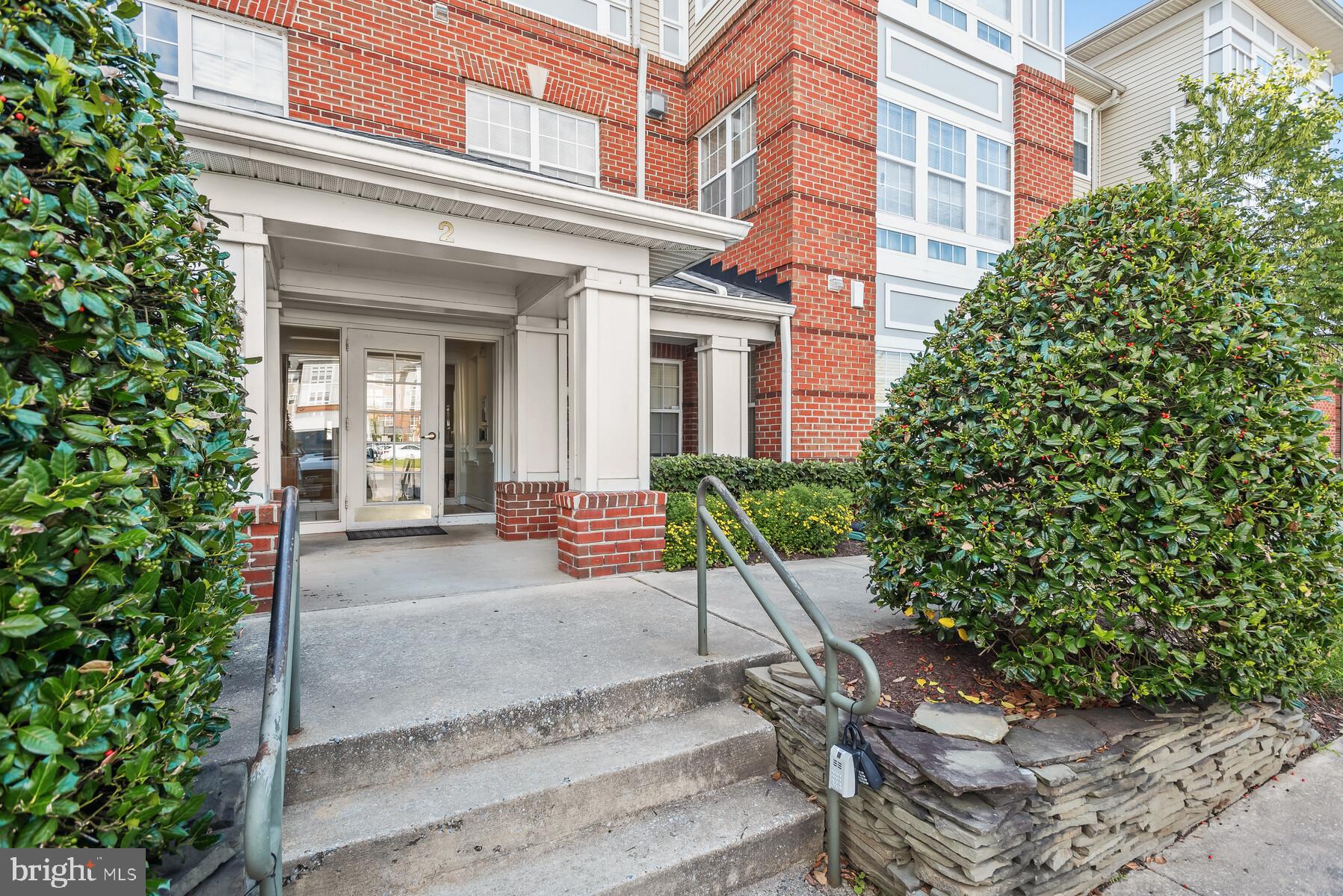 CAMERON GROVE - Residential